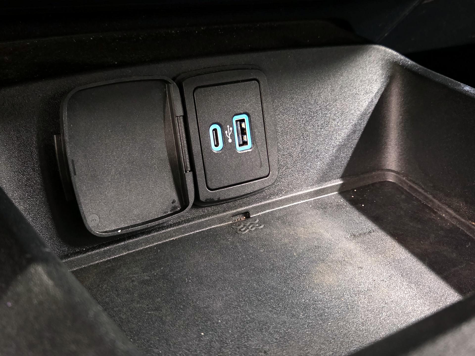 Thumbnail: 2022 Ford Bronco - 18