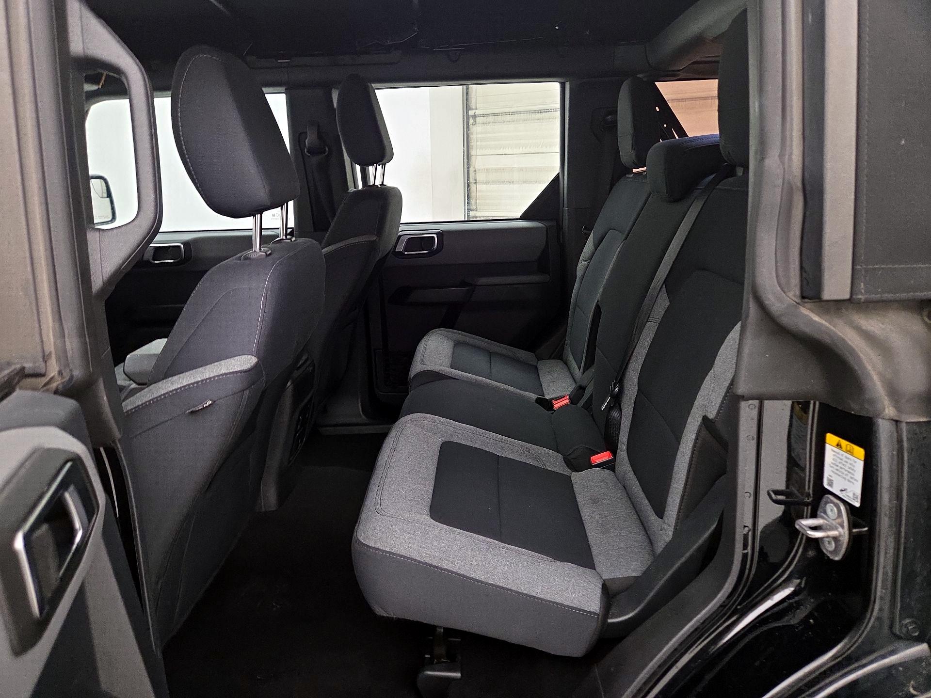 Thumbnail: 2022 Ford Bronco - 19