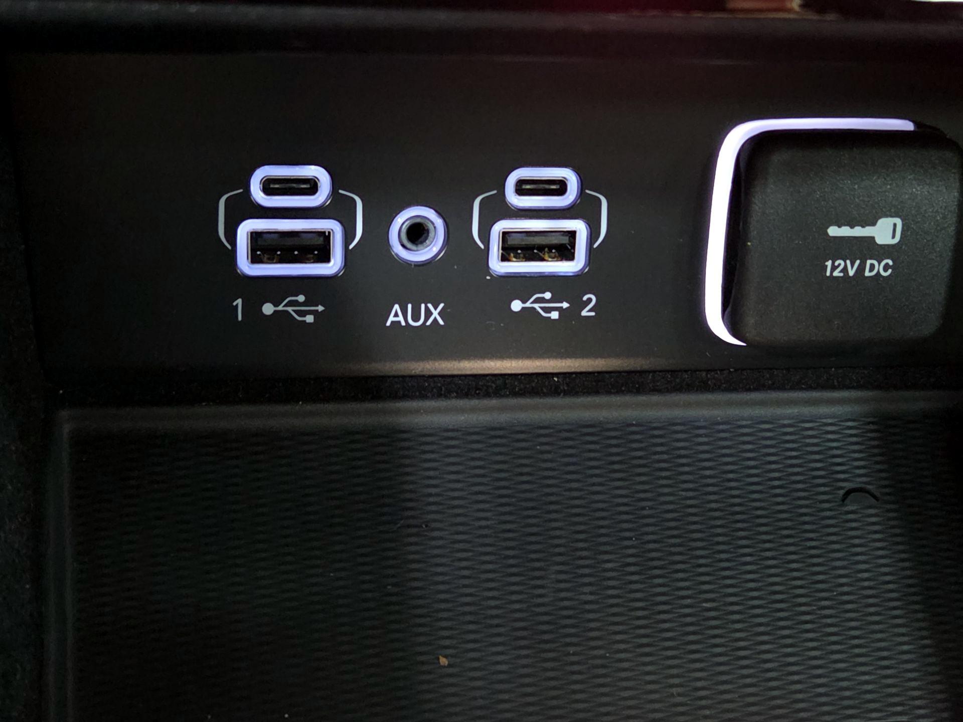 Thumbnail: 2022 Jeep Grand Cherokee - 18