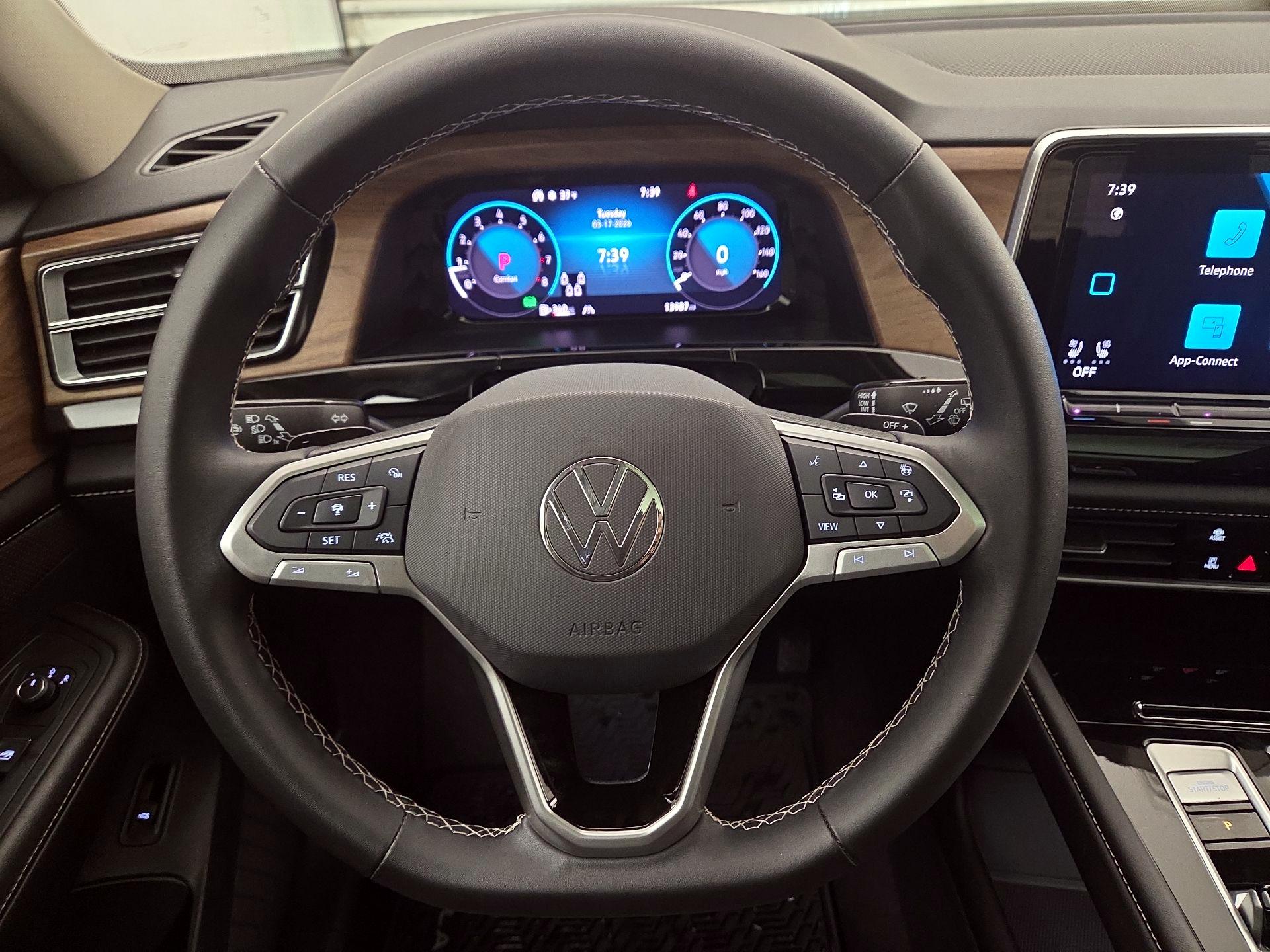 Thumbnail: 2025 Volkswagen Atlas - 10