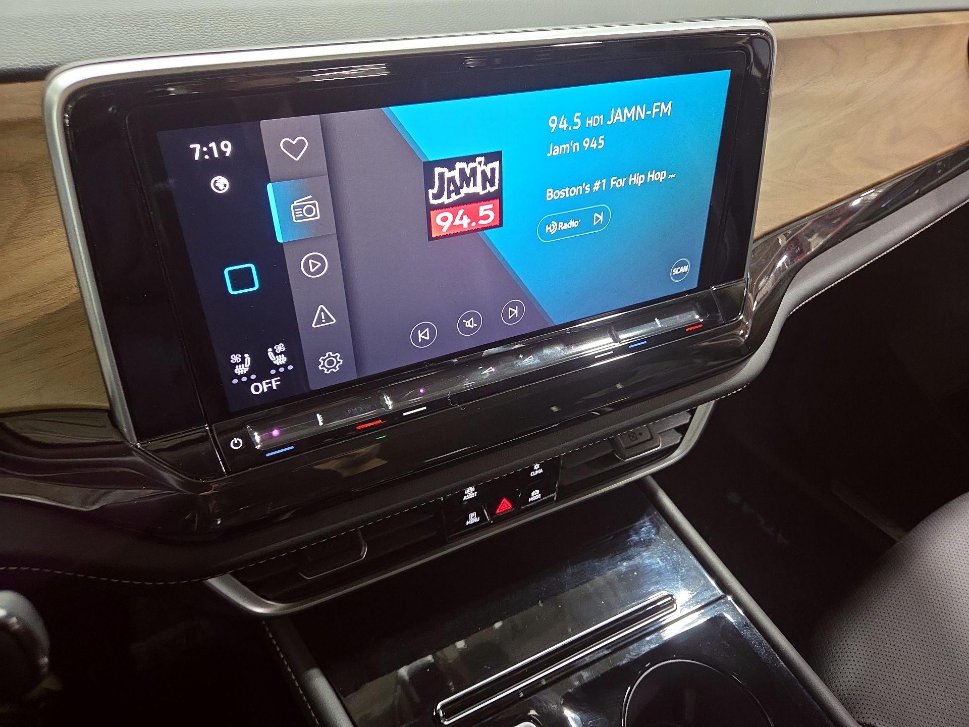 Thumbnail: 2025 Volkswagen Atlas - 15