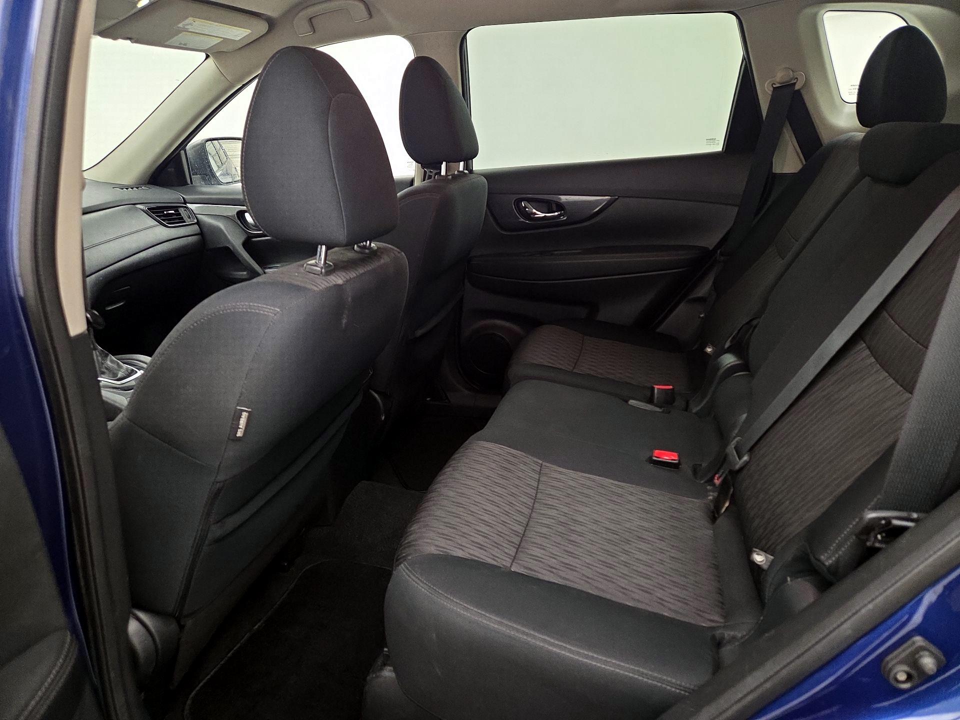 Thumbnail: 2018 Nissan Rogue - 19