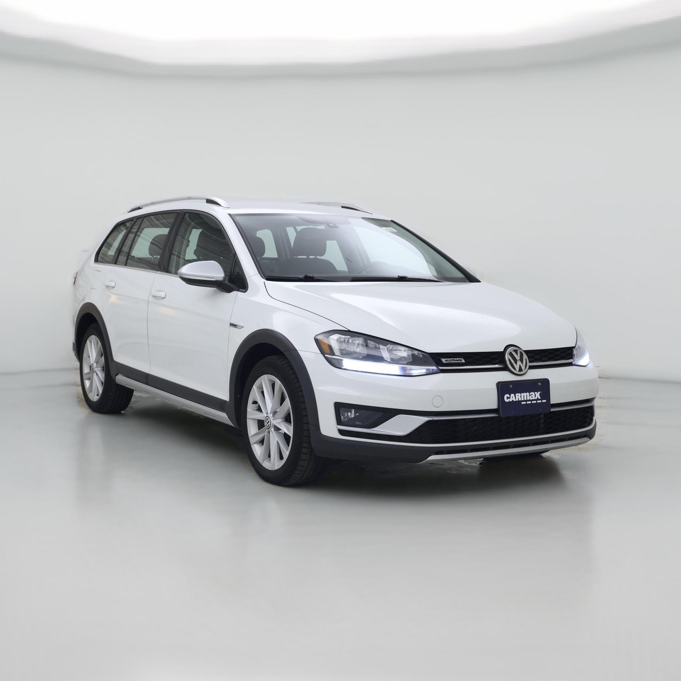 Thumbnail: 2019 Volkswagen Golf - 1