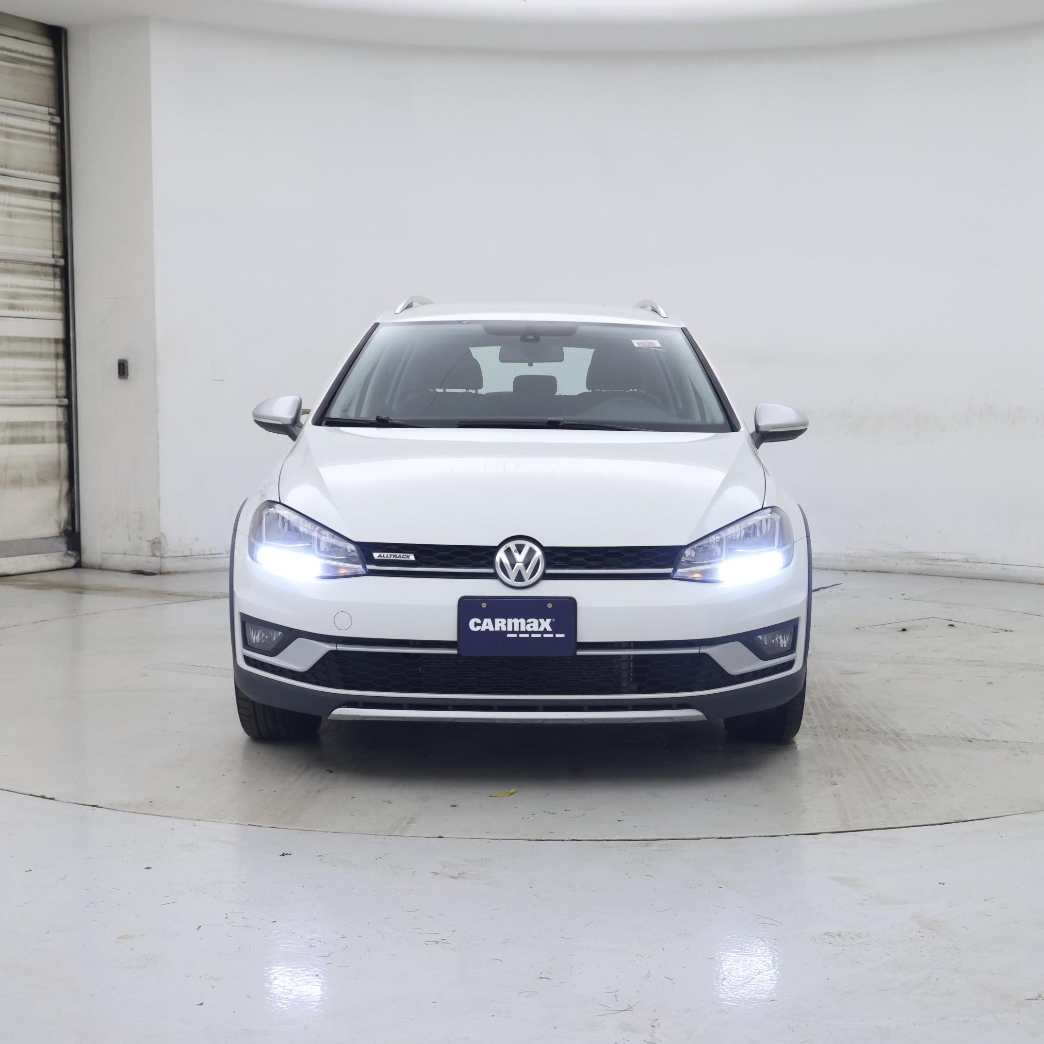 Thumbnail: 2019 Volkswagen Golf - 5