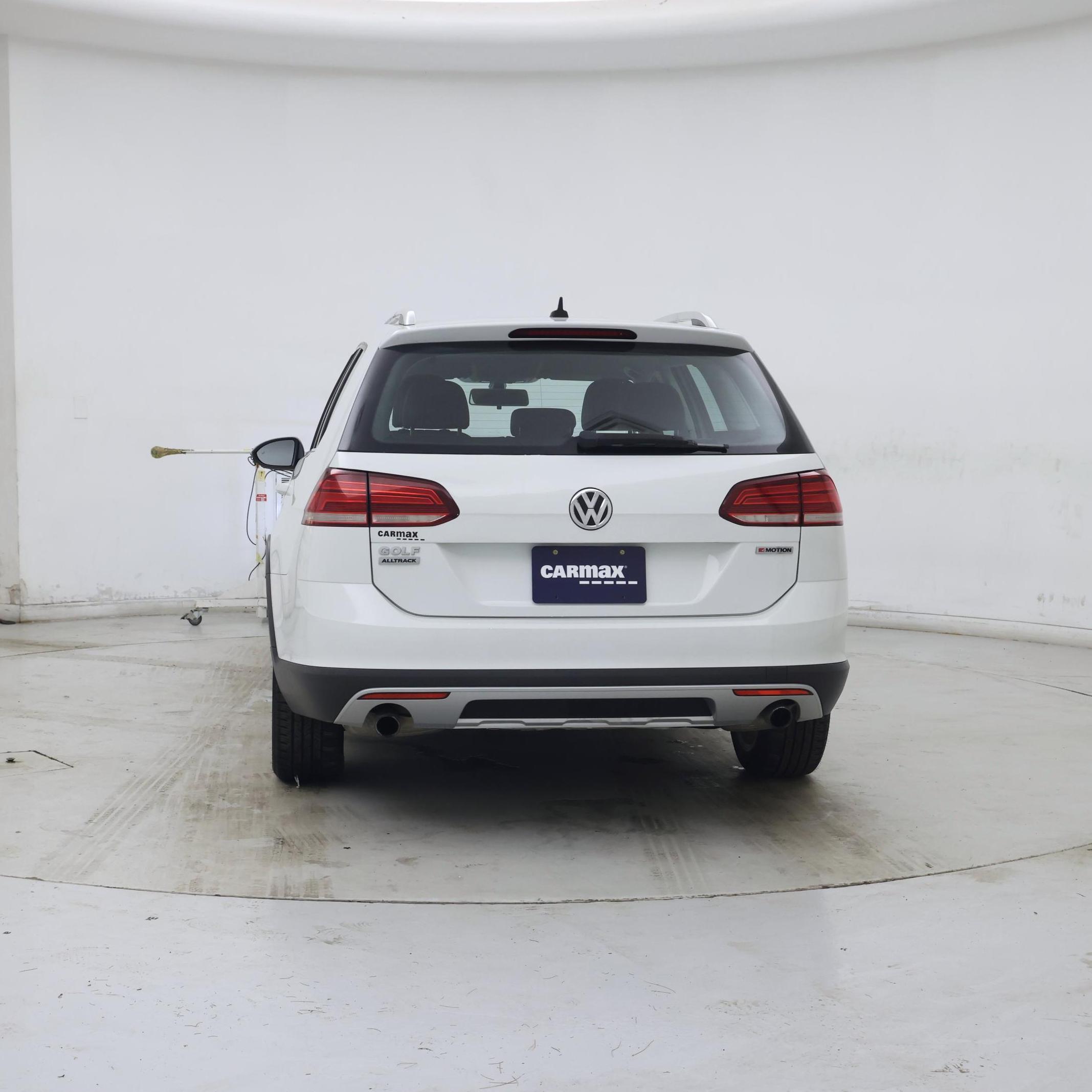 Thumbnail: 2019 Volkswagen Golf - 6