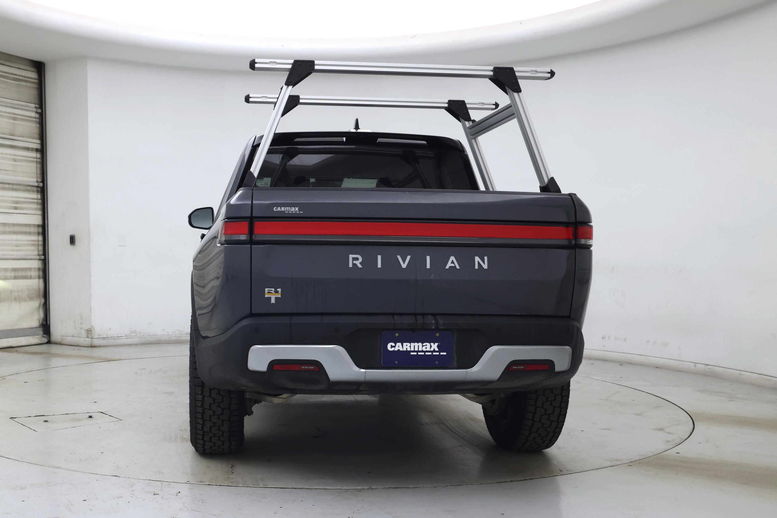 Thumbnail: 2022 Rivian R1T - 6