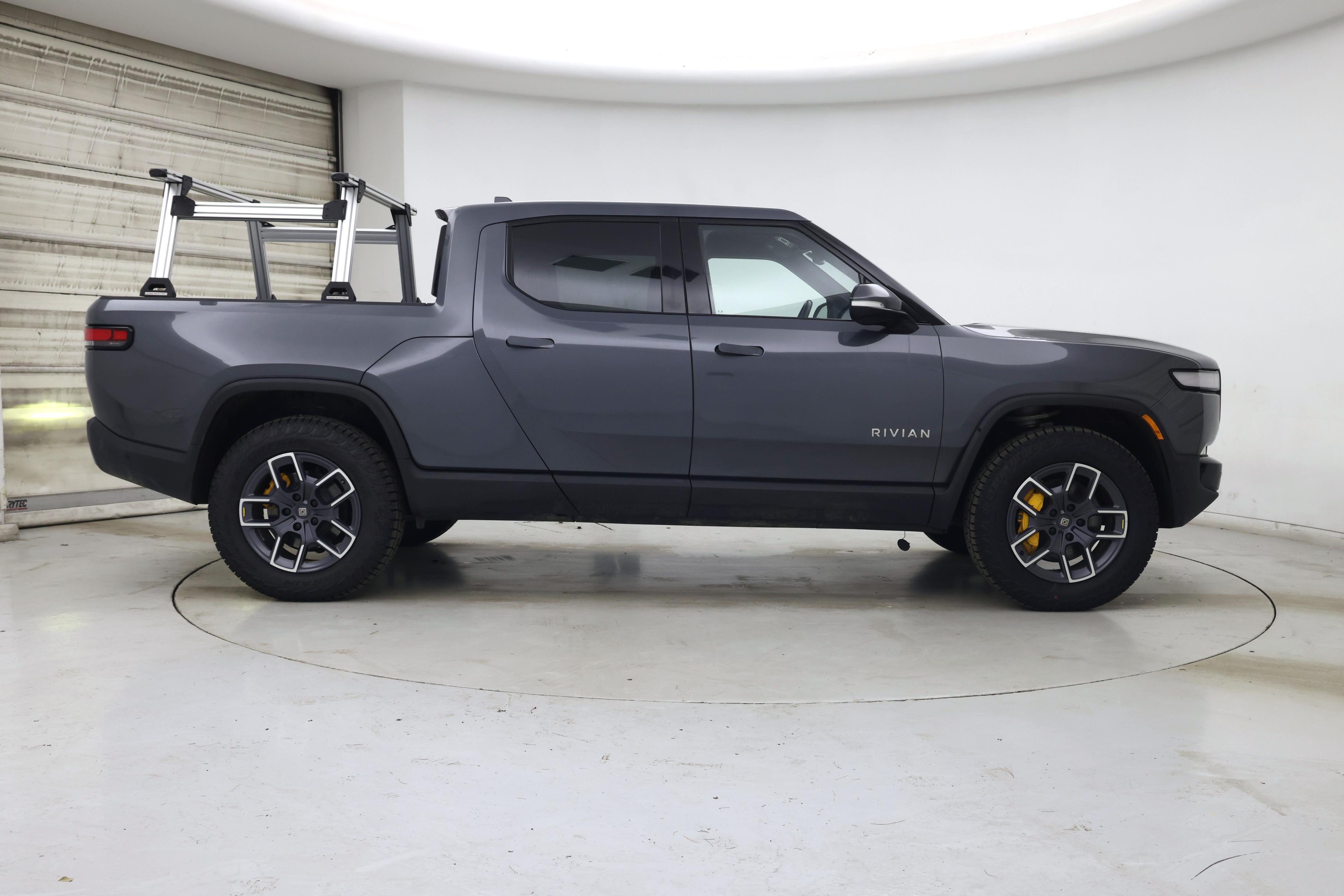 Thumbnail: 2022 Rivian R1T - 7