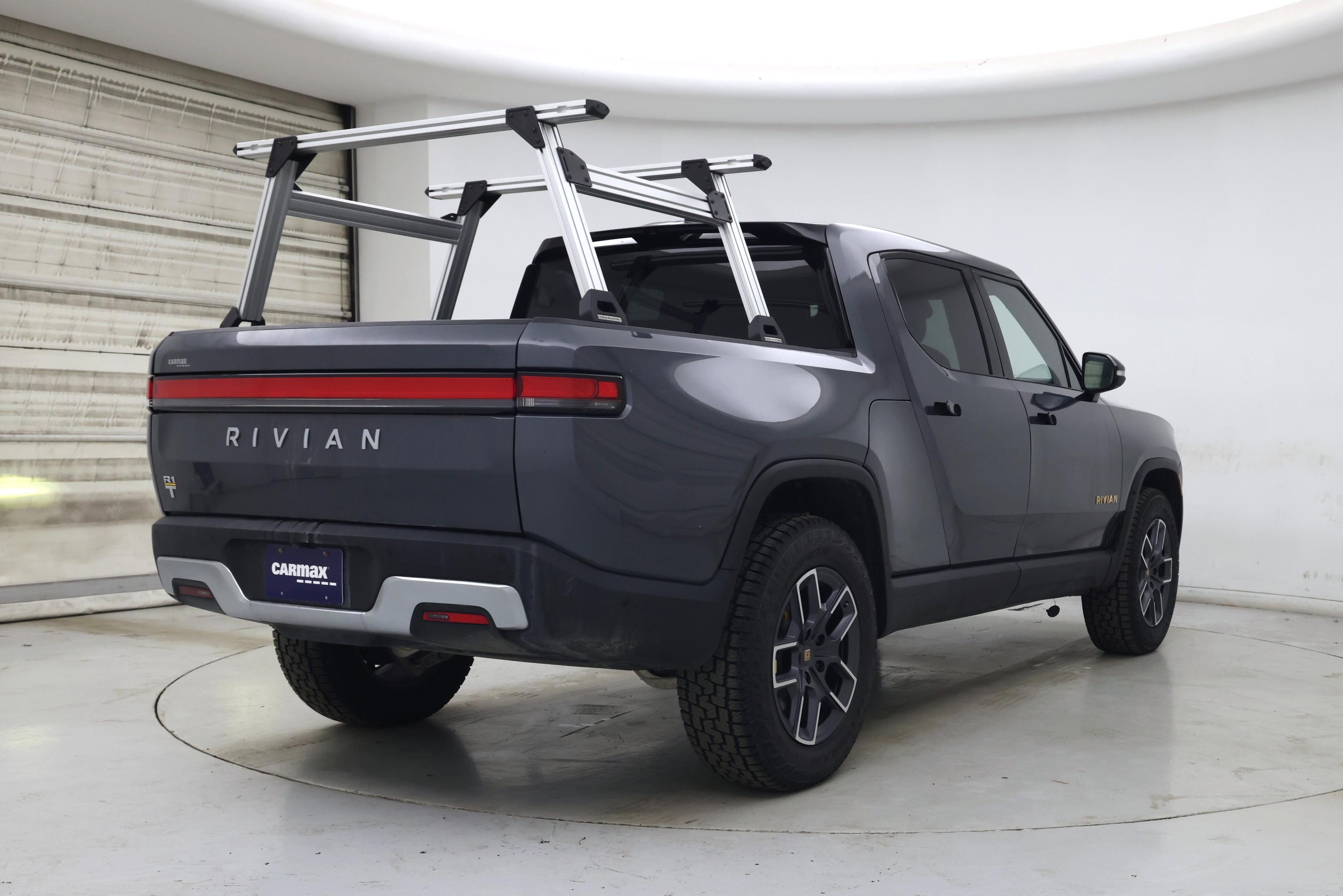 Thumbnail: 2022 Rivian R1T - 8