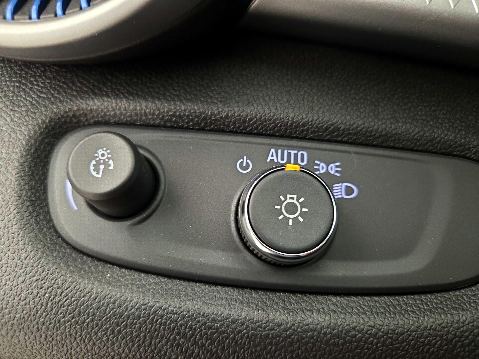 Thumbnail: 2025 Chevrolet Trax - 13