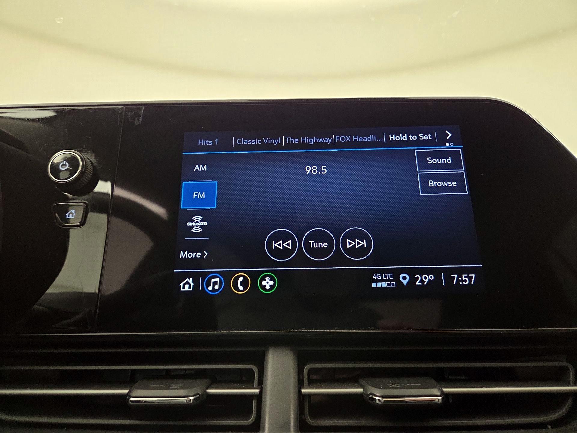 Thumbnail: 2025 Chevrolet Trax - 15