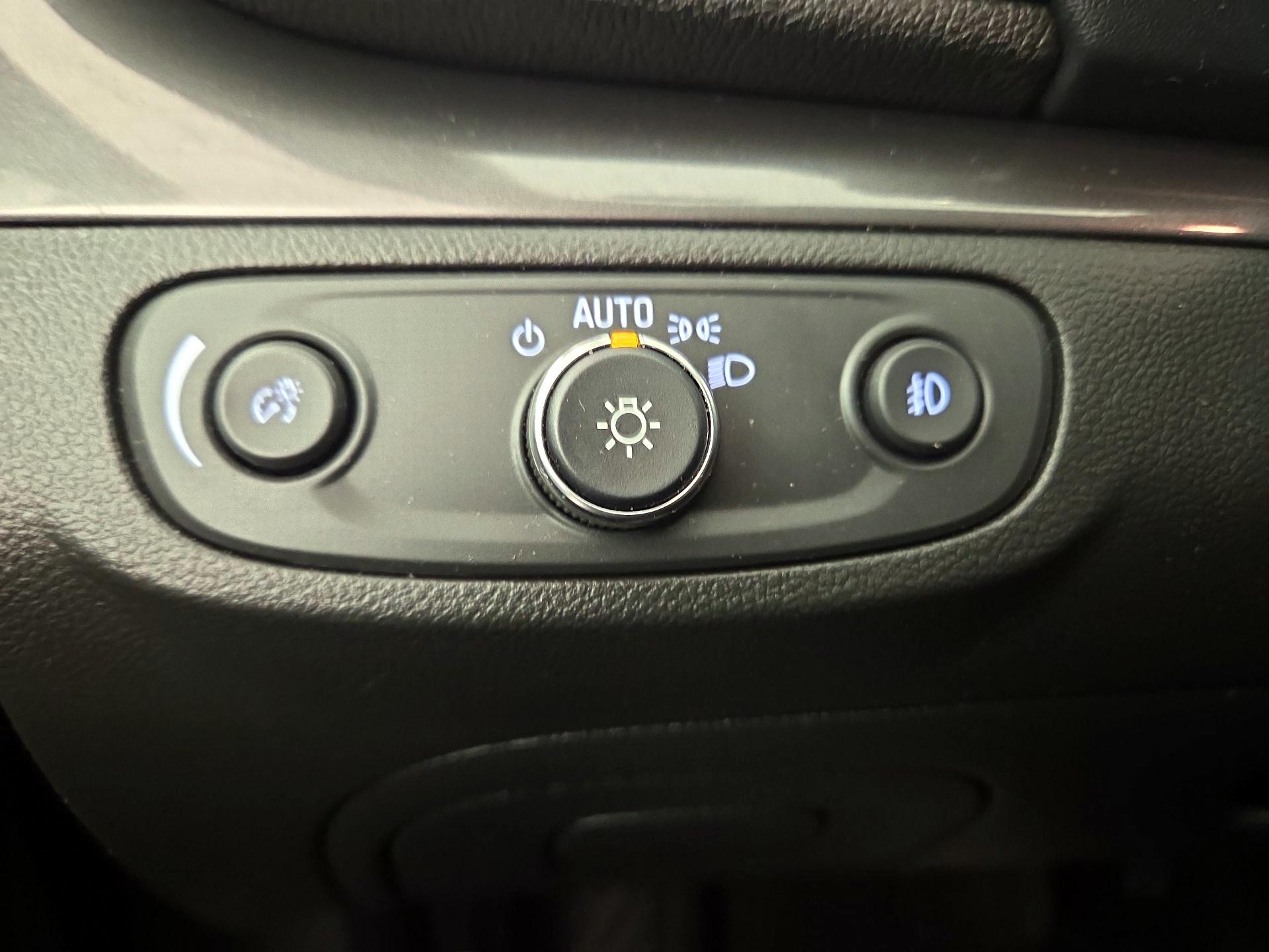 Thumbnail: 2019 Buick Encore - 13