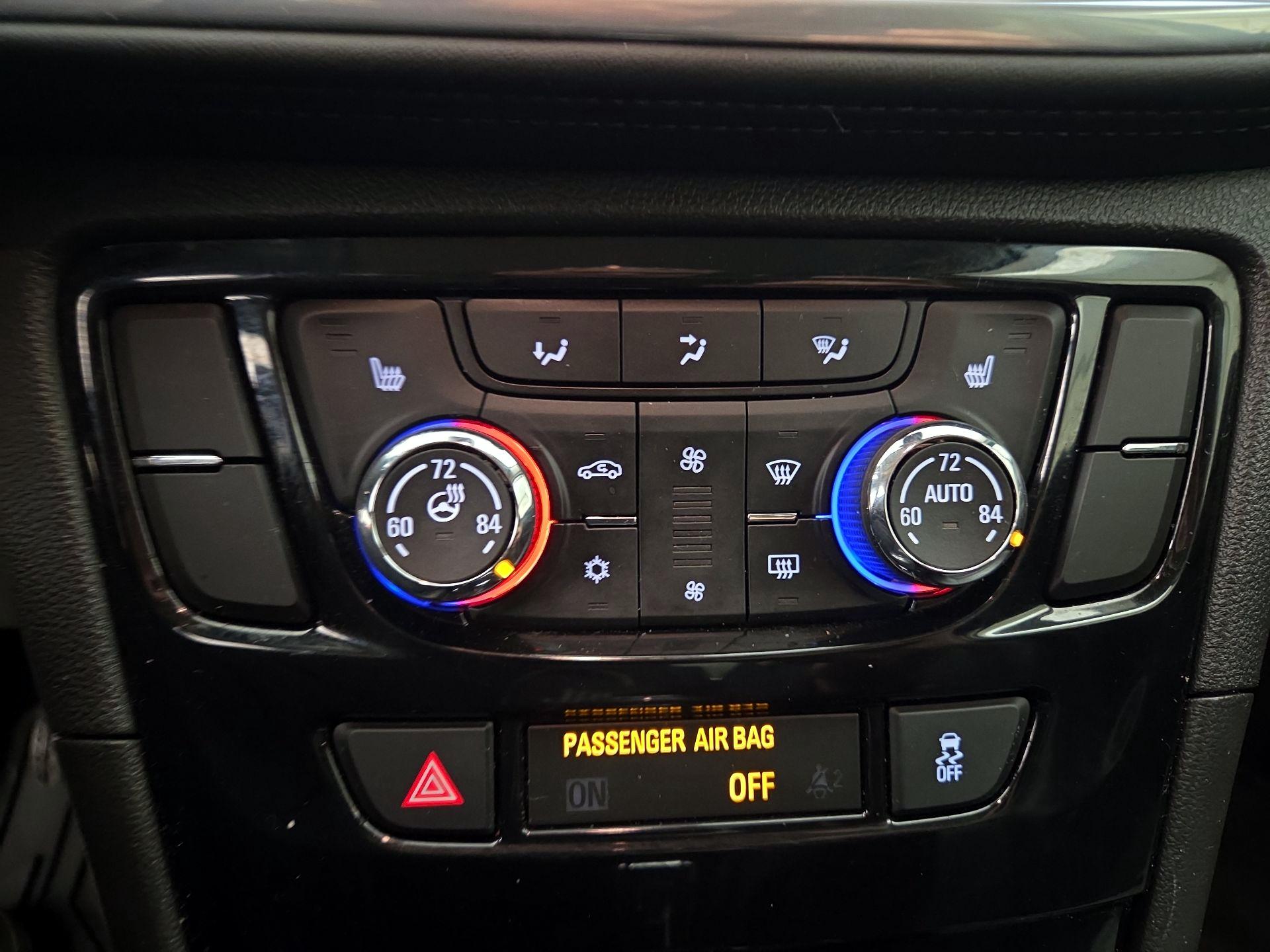 Thumbnail: 2019 Buick Encore - 17