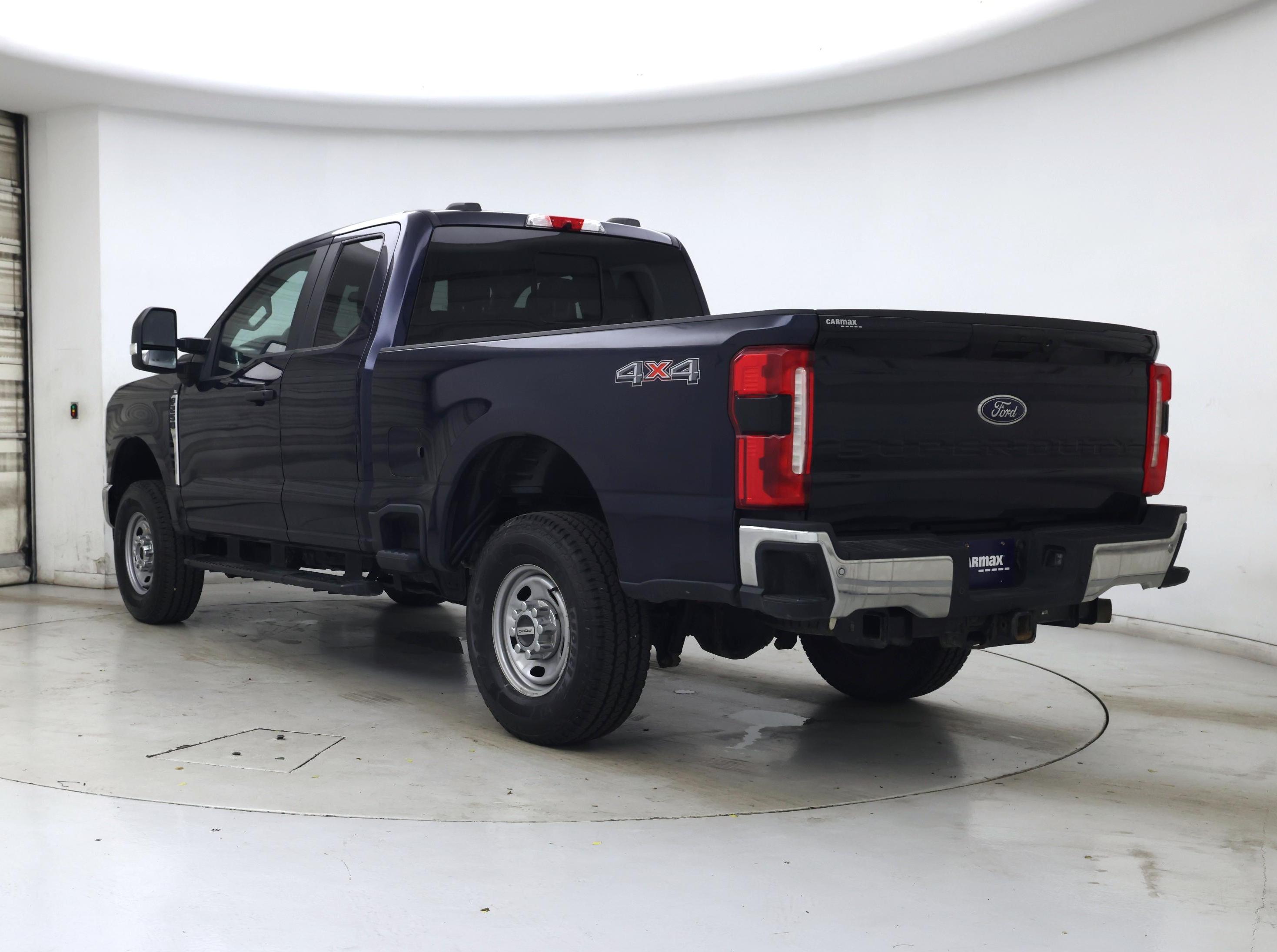 Thumbnail: 2023 Ford F-250 - 2