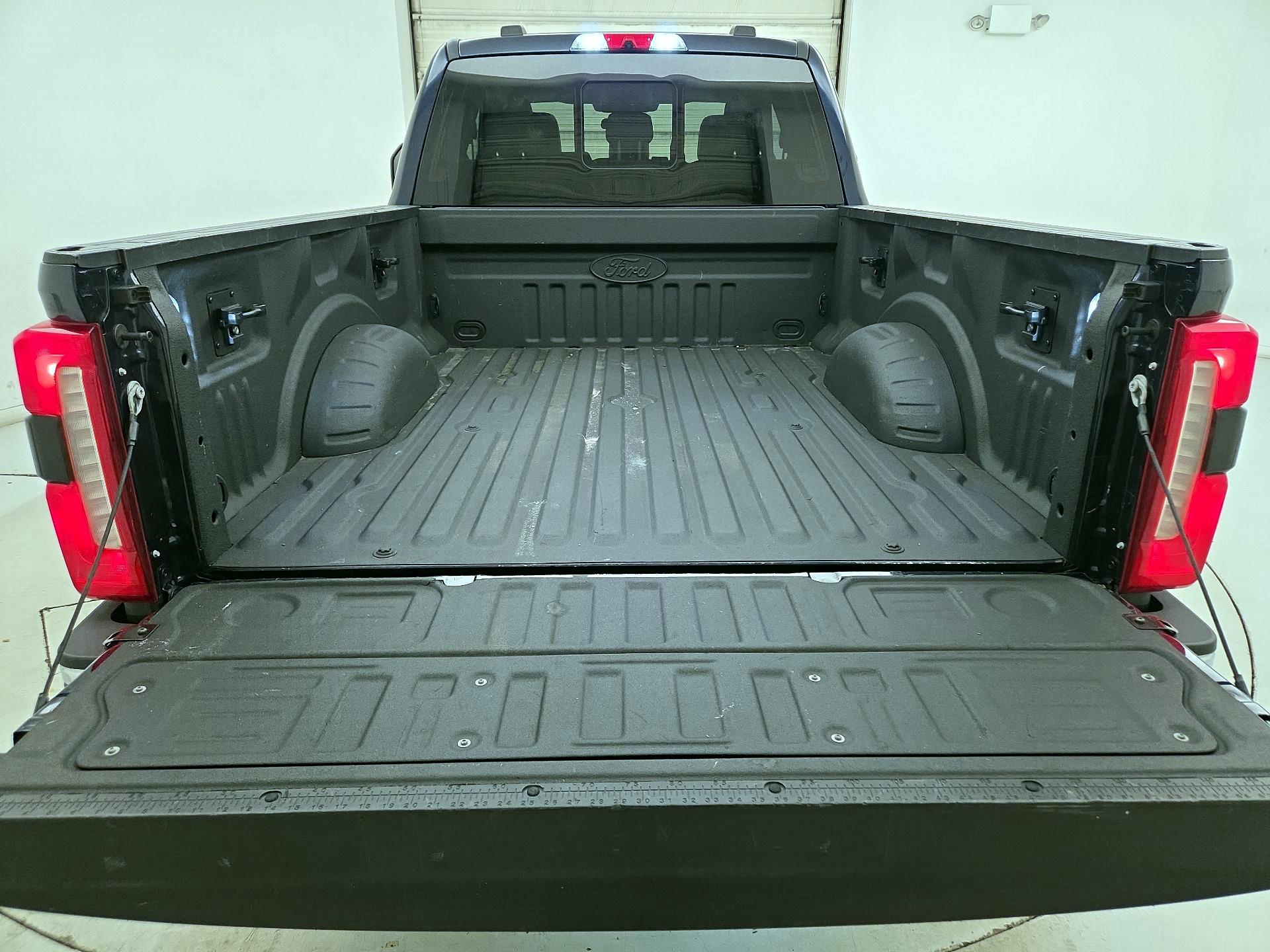 Thumbnail: 2023 Ford F-250 - 20