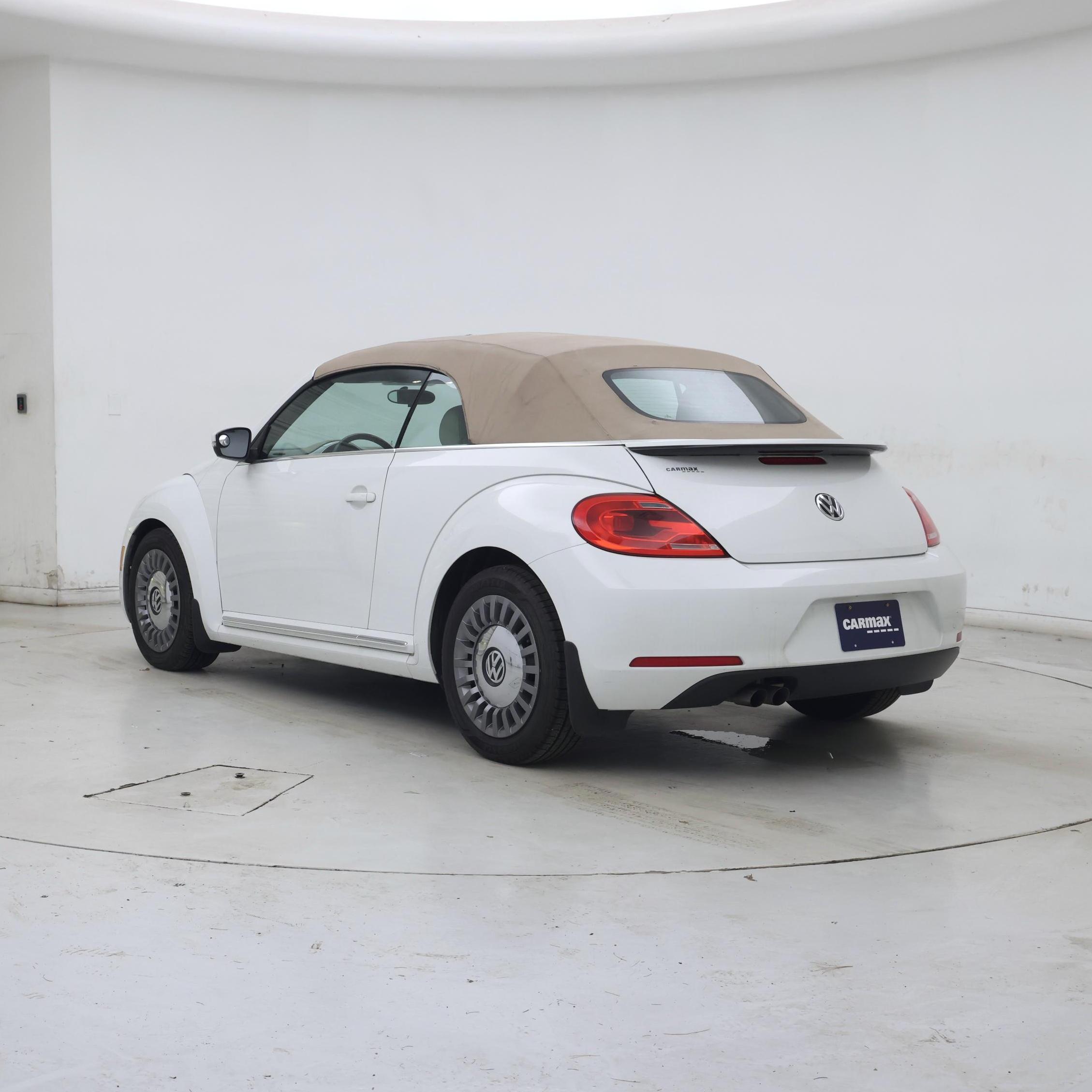 Thumbnail: 2014 Volkswagen Beetle - 2