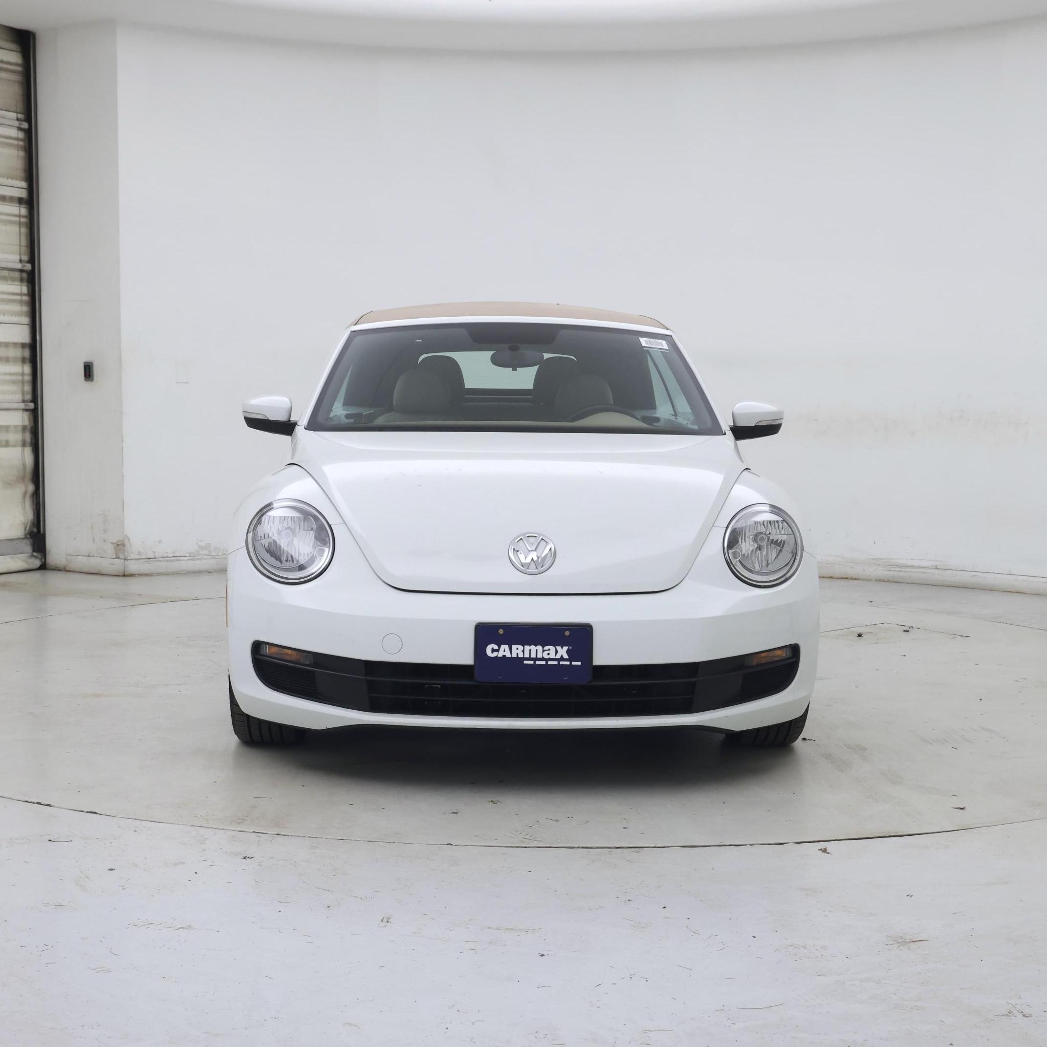Thumbnail: 2014 Volkswagen Beetle - 5