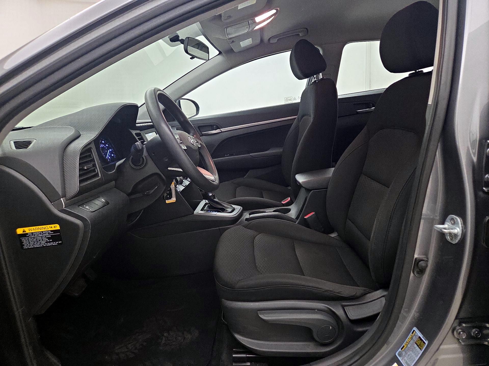 Thumbnail: 2019 Hyundai Elantra - 11