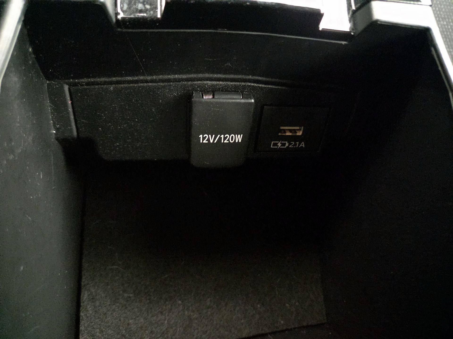 Thumbnail: 2020 Toyota Corolla - 18