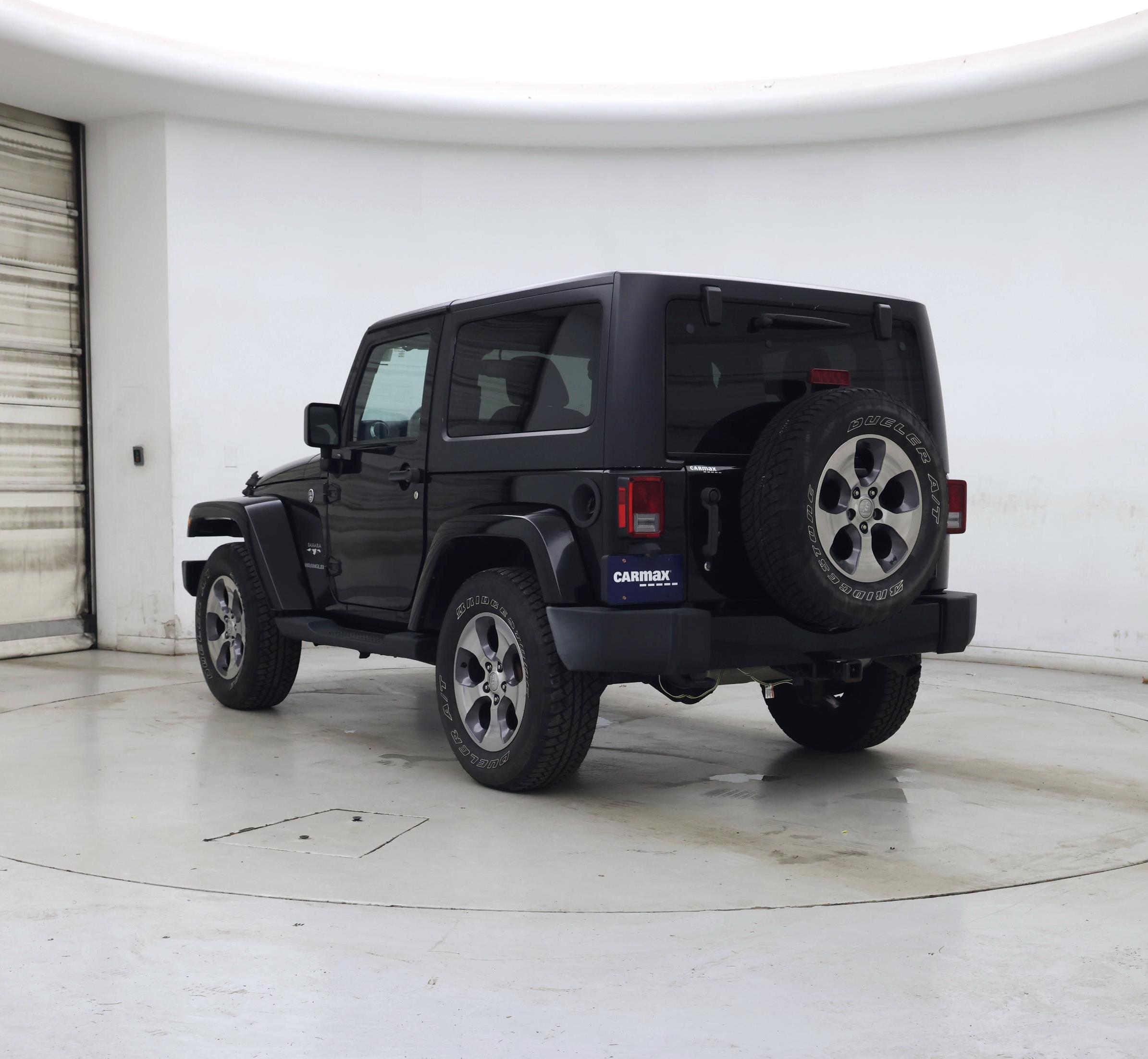 Thumbnail: 2016 Jeep Wrangler - 2