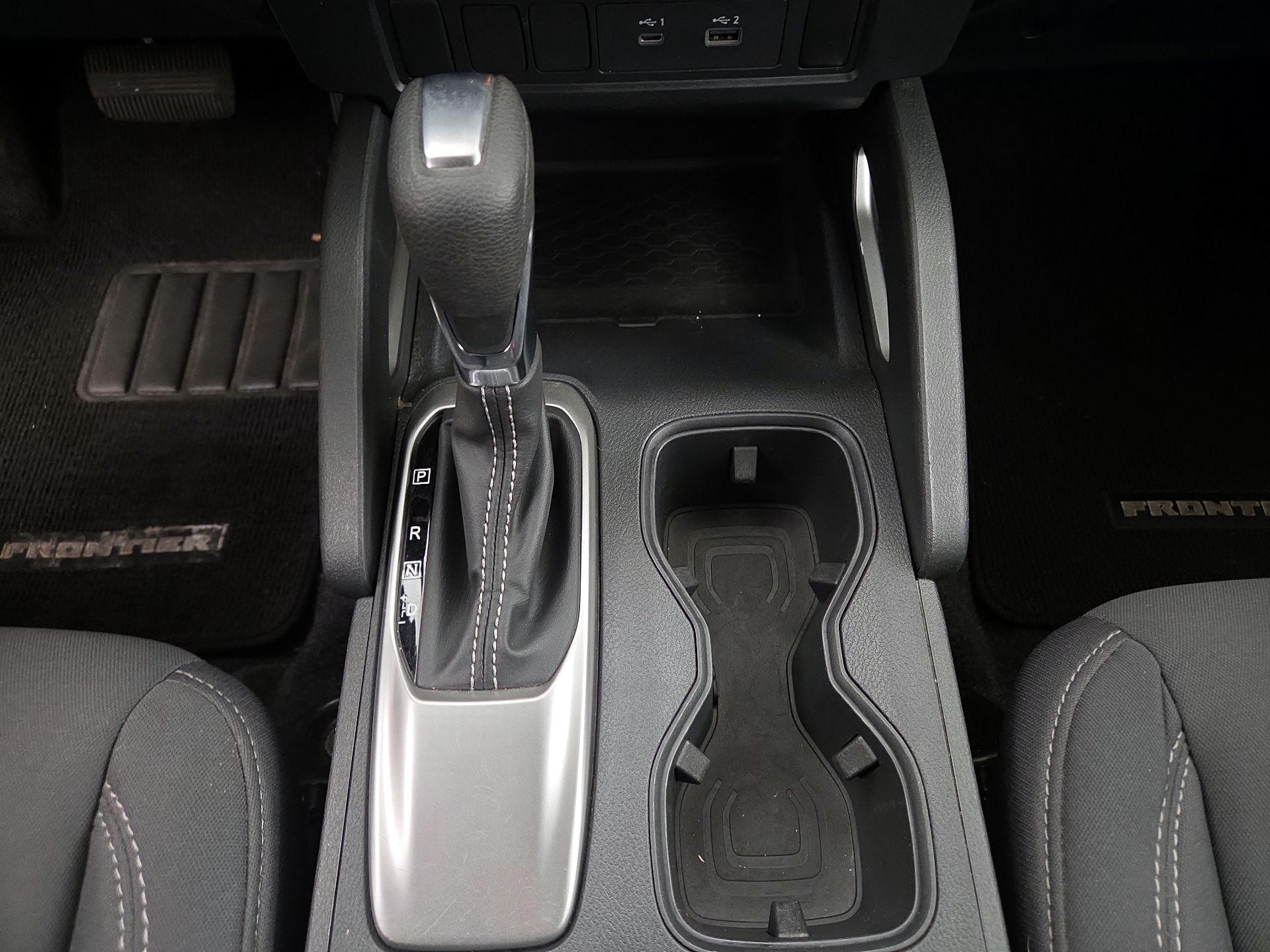 Thumbnail: 2022 Nissan Frontier - 17