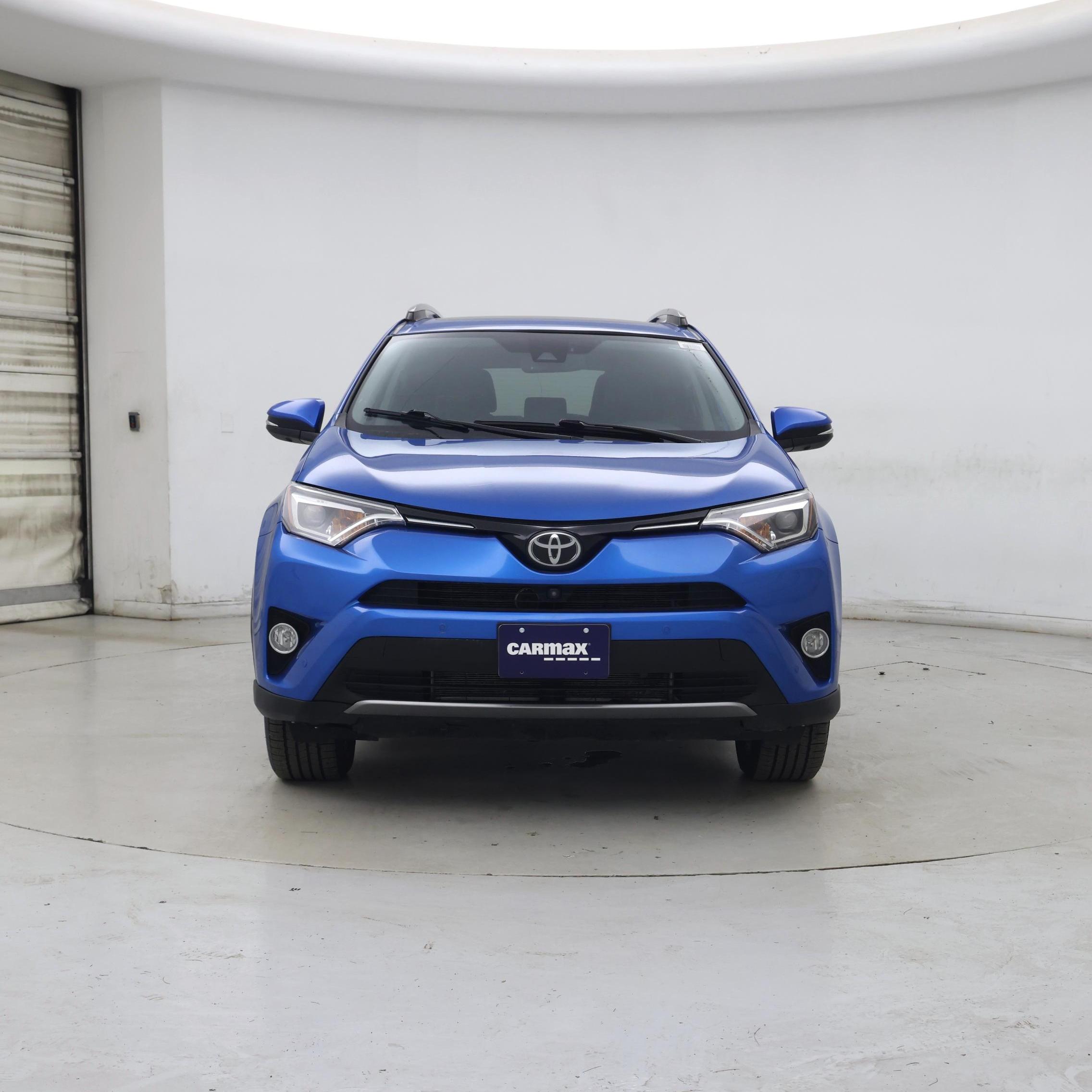 Thumbnail: 2017 Toyota RAV4 - 5