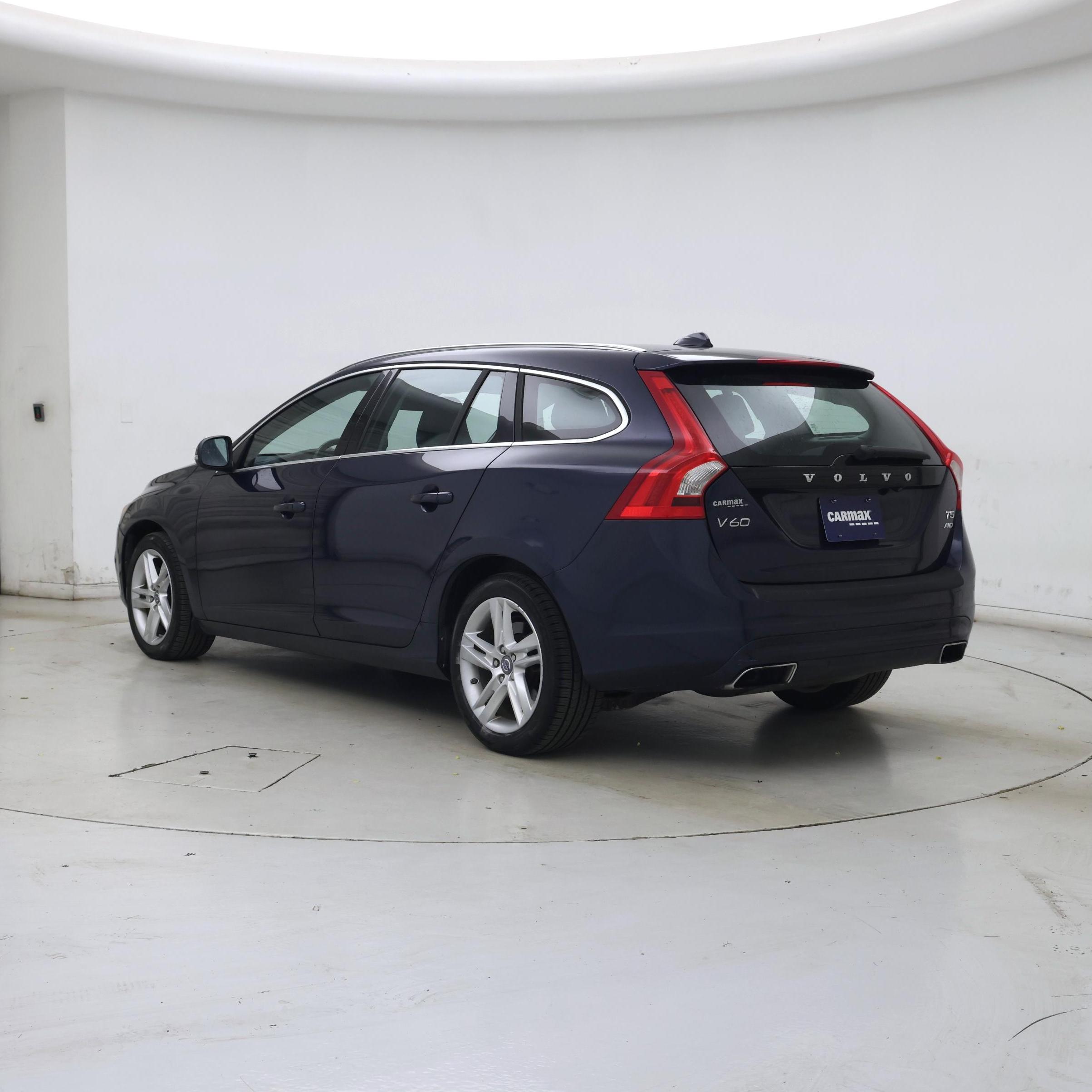 Thumbnail: 2015 Volvo V60 - 2