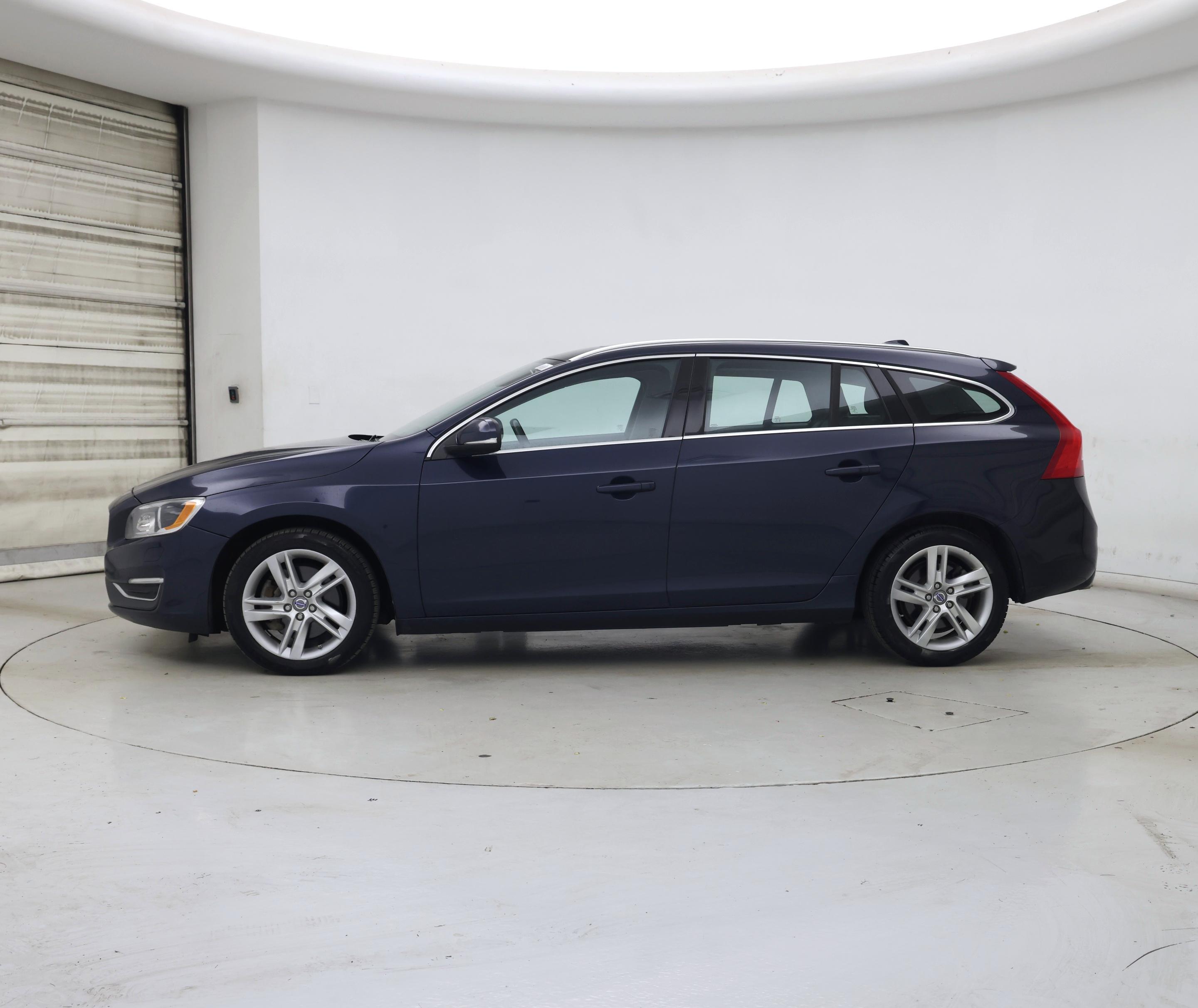 Thumbnail: 2015 Volvo V60 - 3