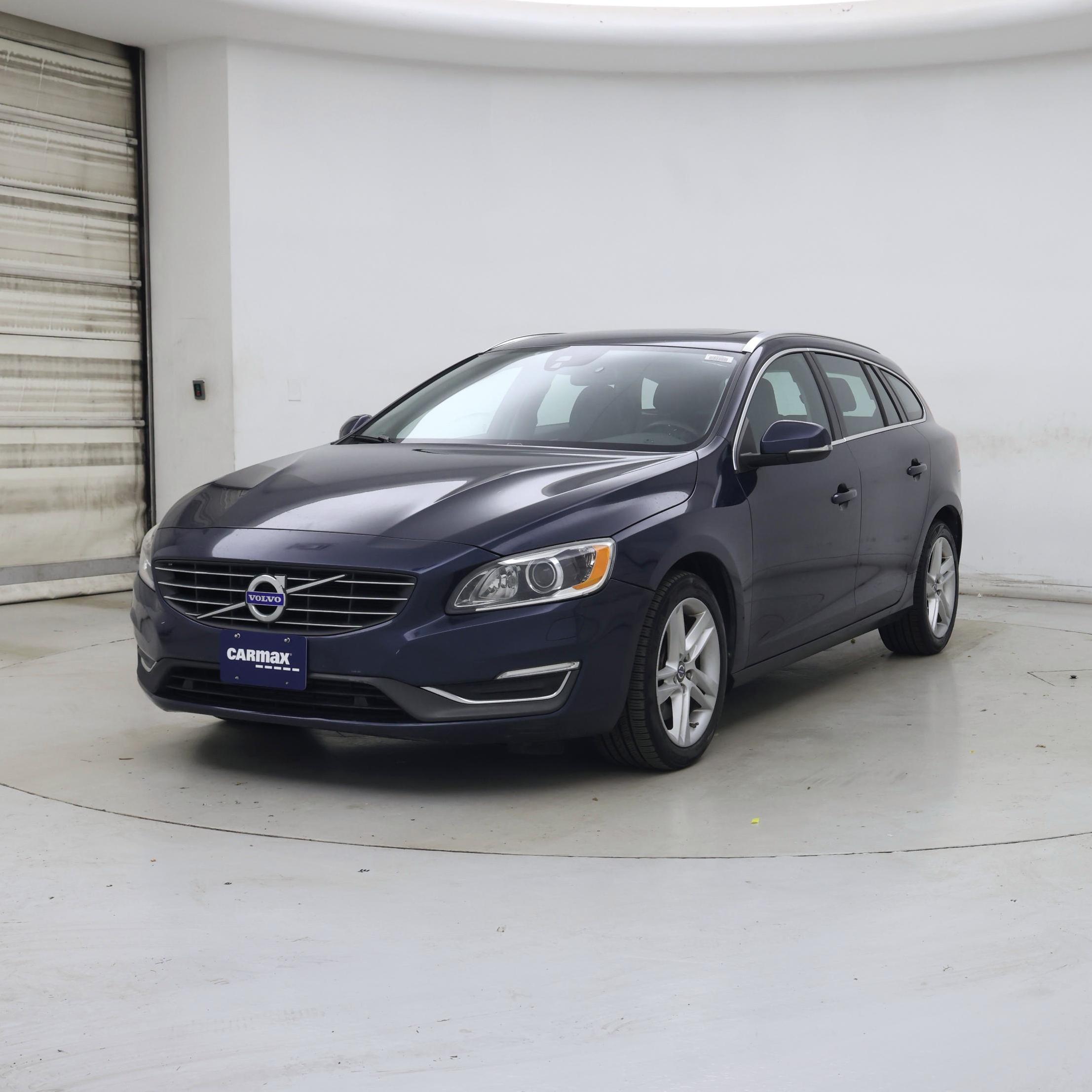 Thumbnail: 2015 Volvo V60 - 4