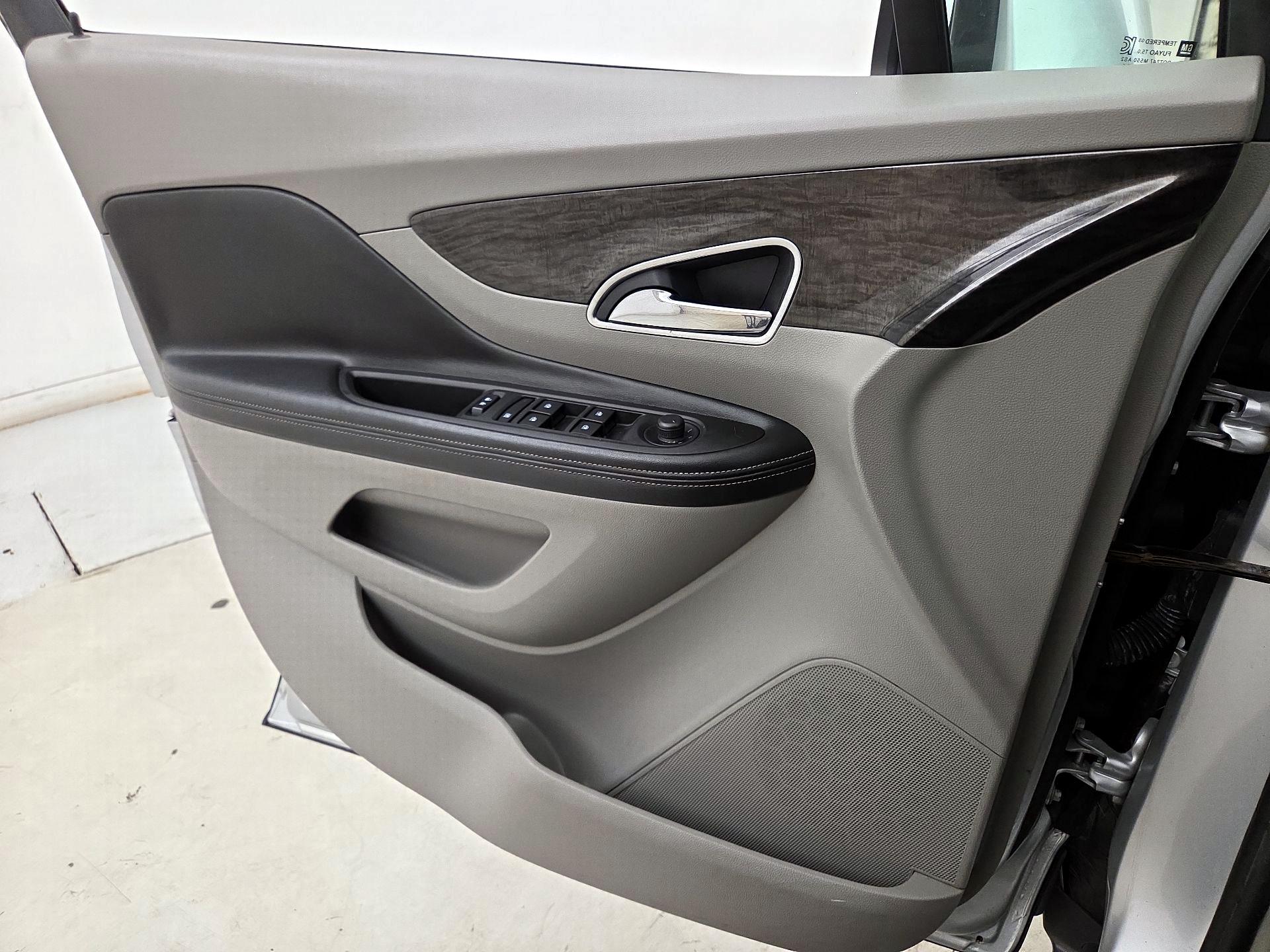 Thumbnail: 2016 Buick Encore - 12