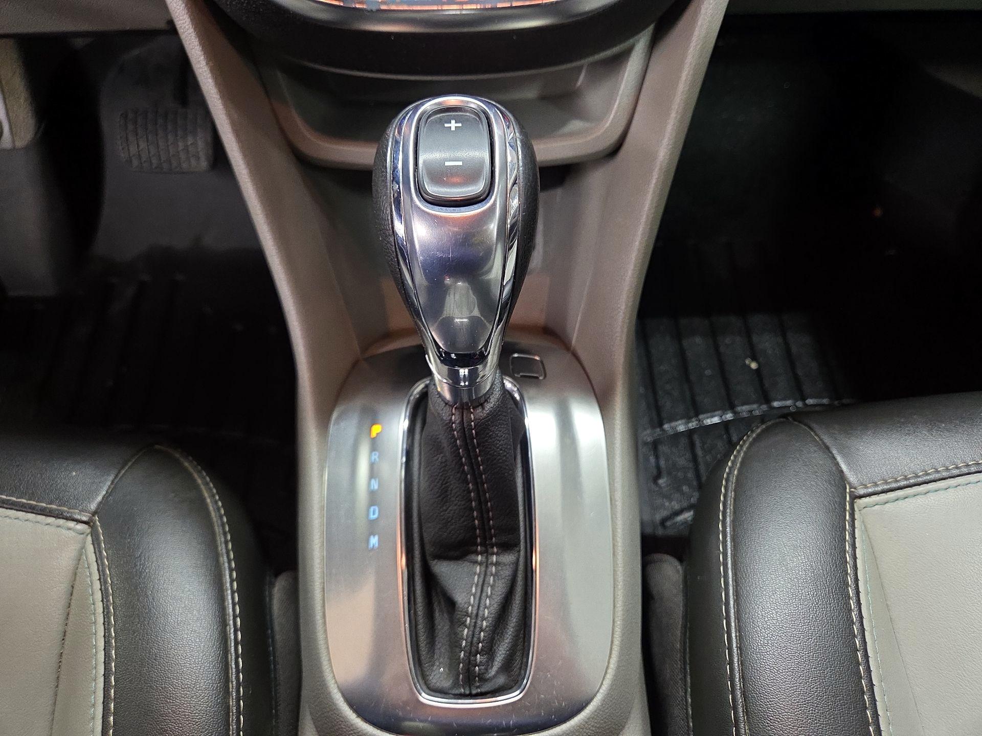 Thumbnail: 2016 Buick Encore - 17