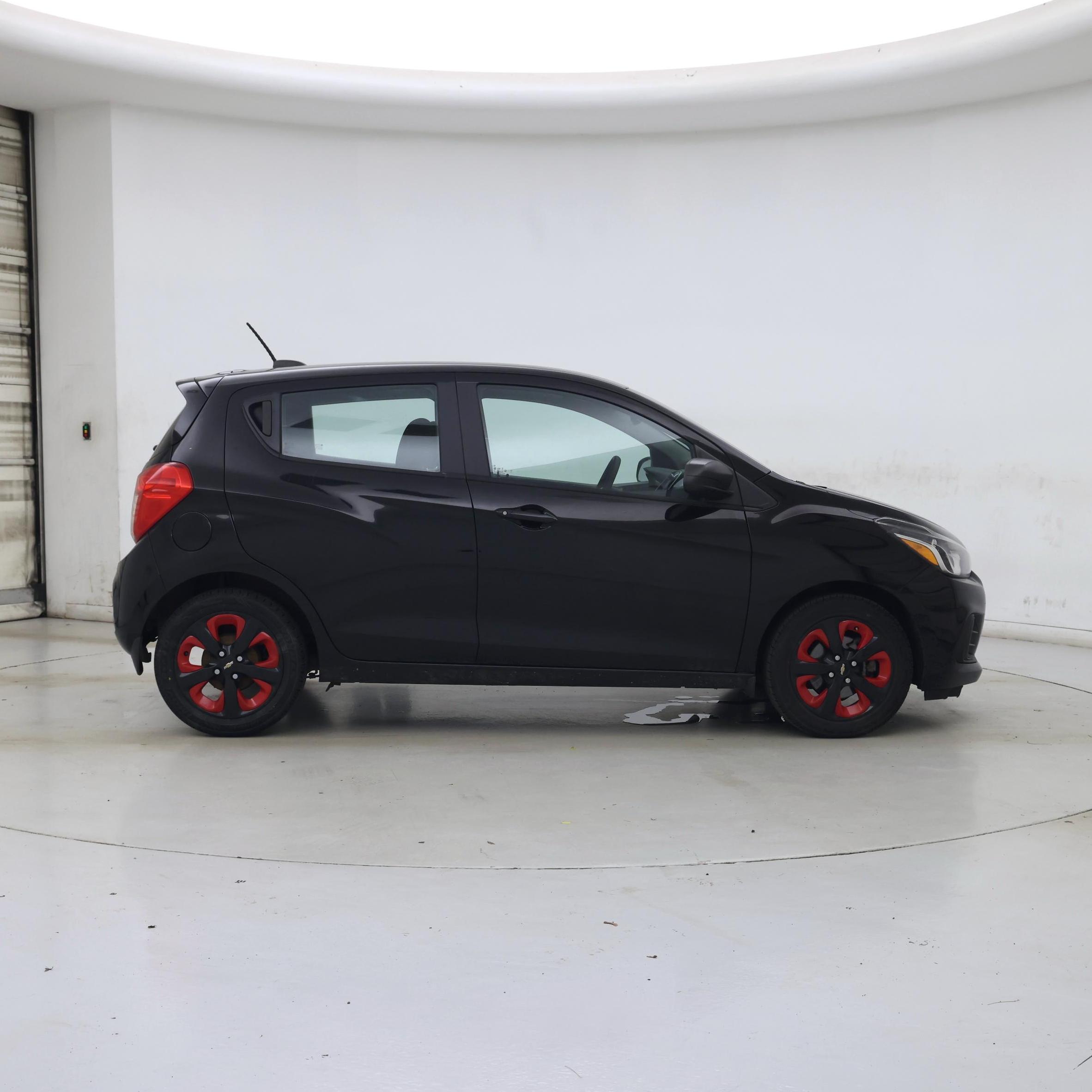 Thumbnail: 2017 Chevrolet Spark - 7