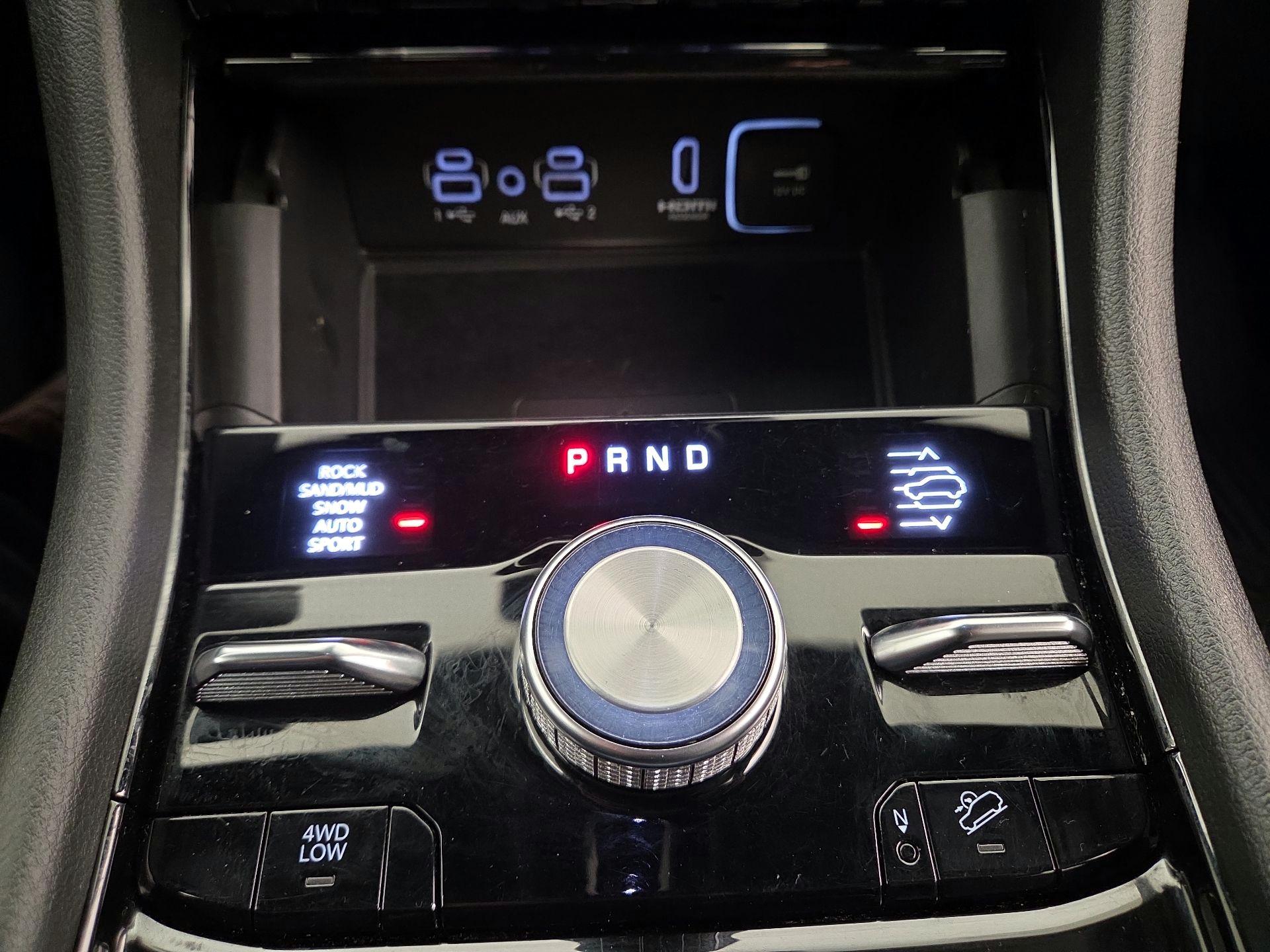 Thumbnail: 2023 Jeep Grand Cherokee - 18