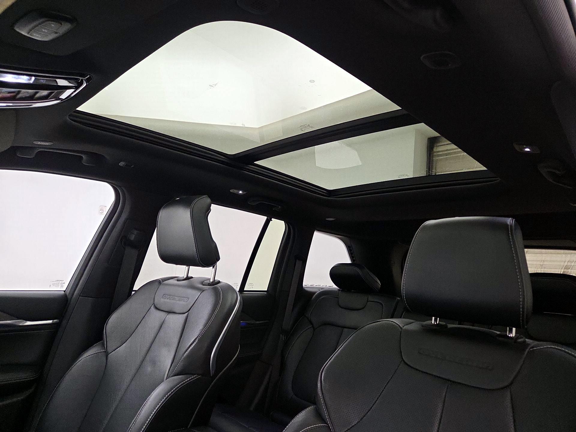 Thumbnail: 2023 Jeep Grand Cherokee - 20