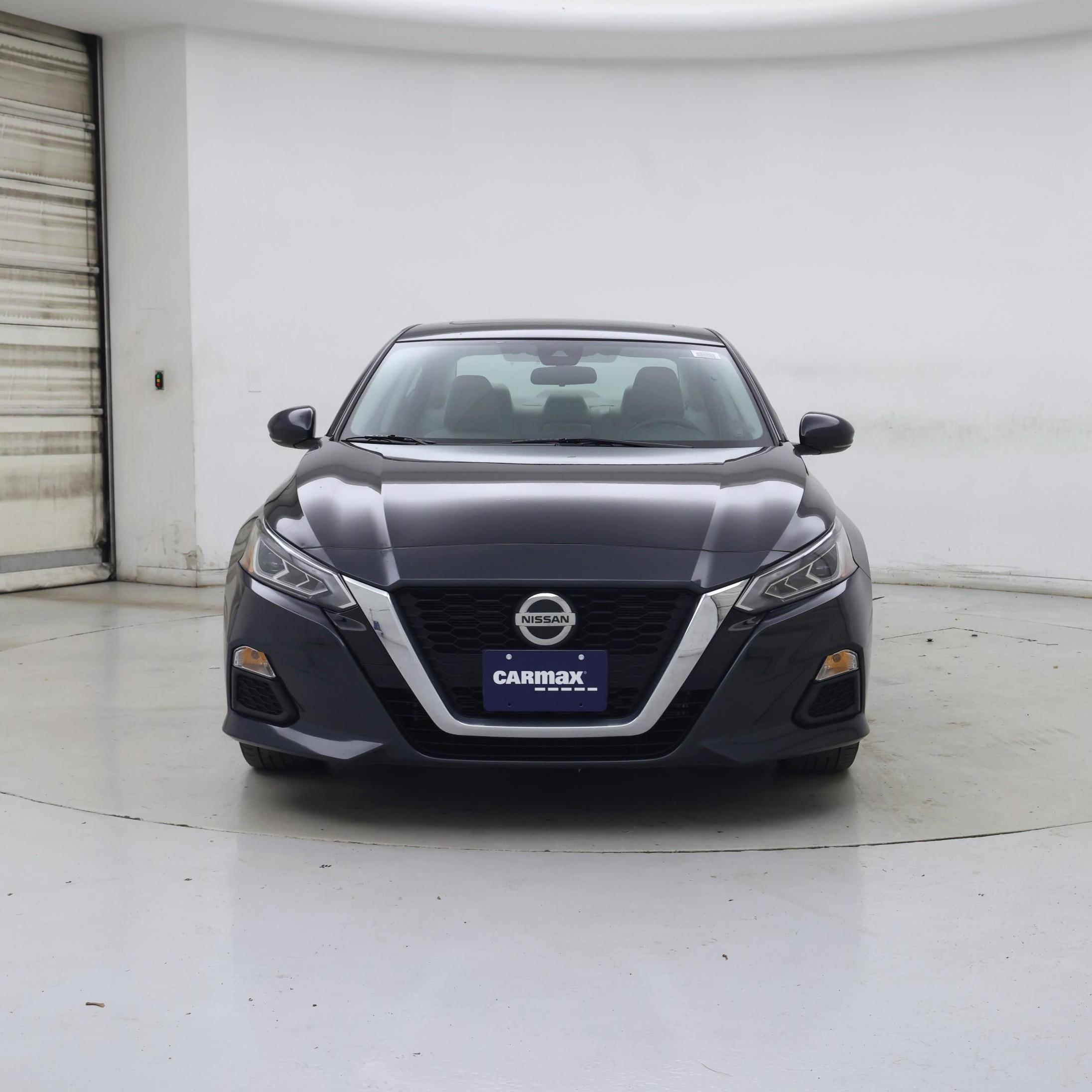 Thumbnail: 2022 Nissan Altima - 5