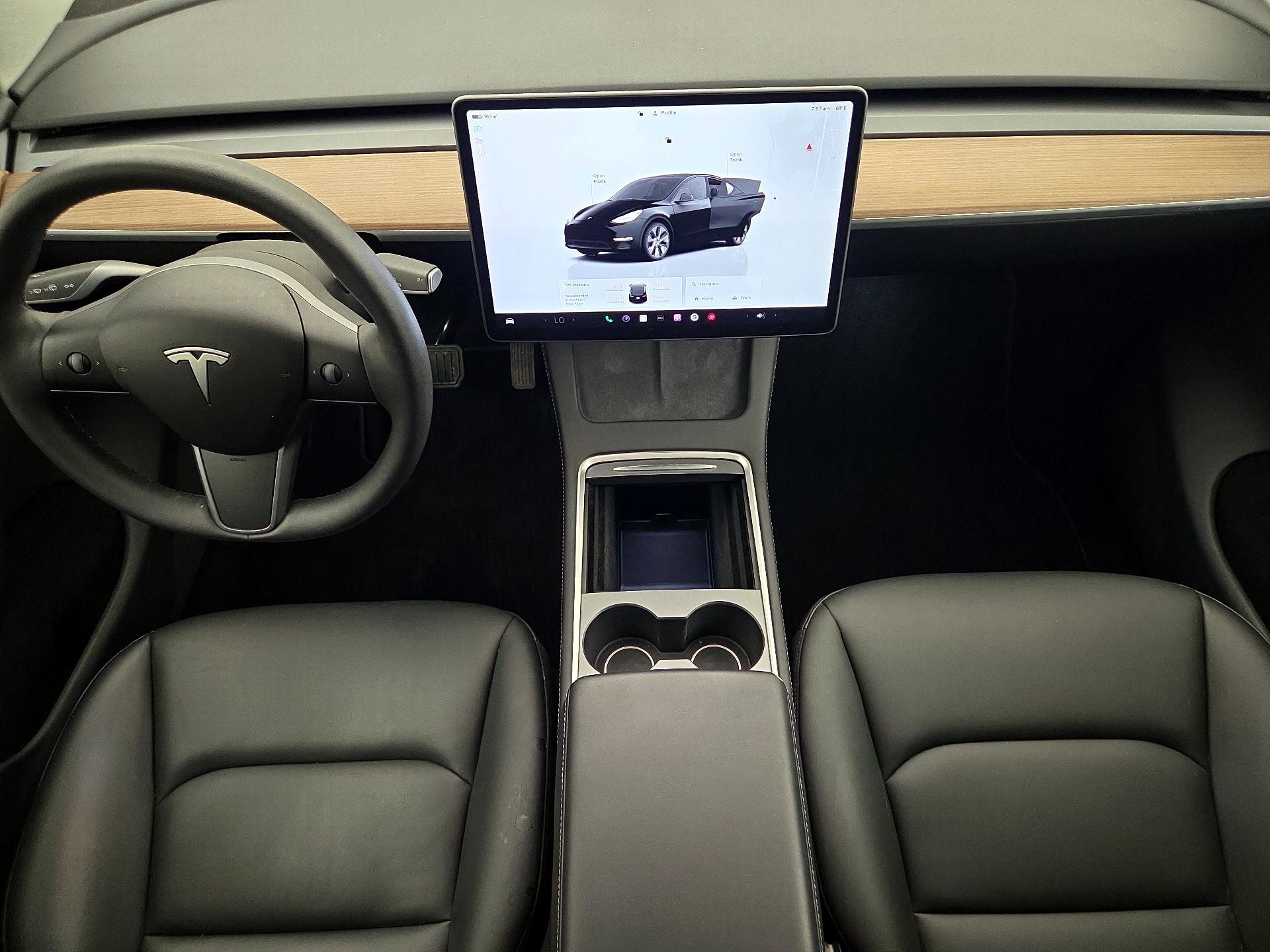 Thumbnail: 2023 Tesla Model Y - 9