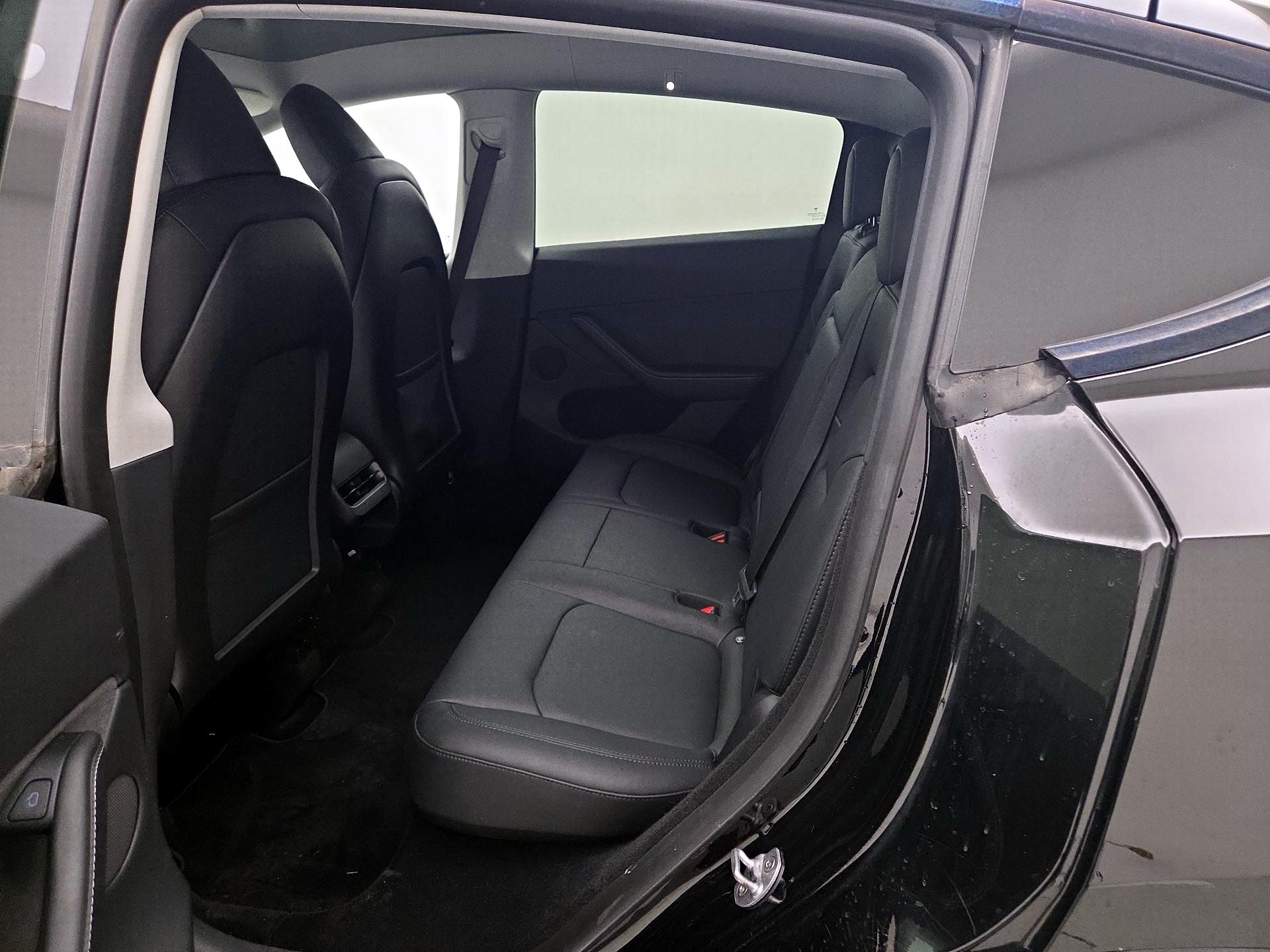 Thumbnail: 2023 Tesla Model Y - 19