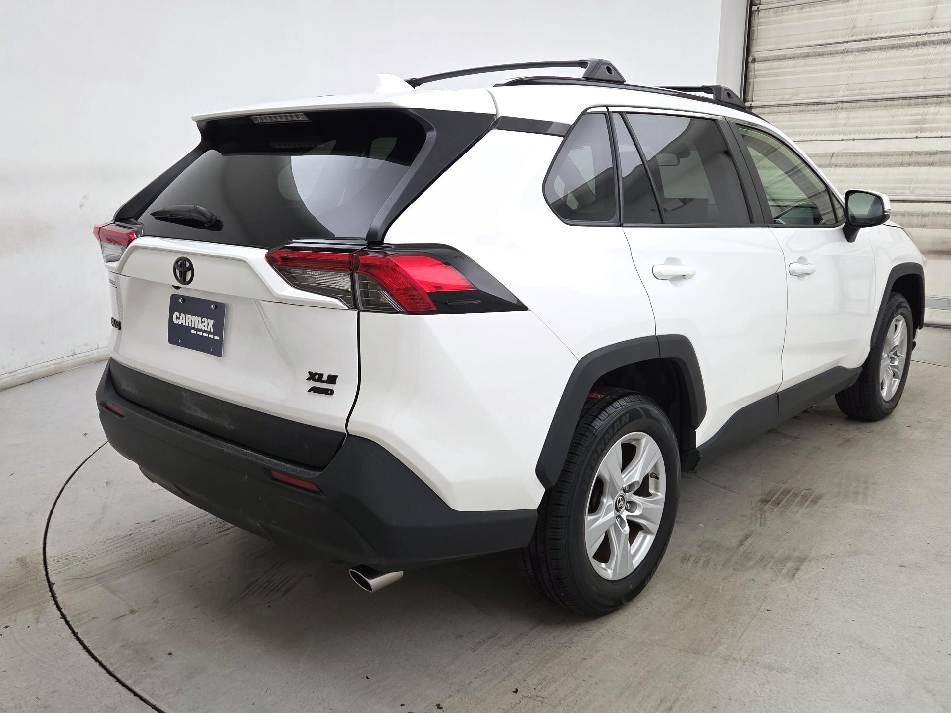 Thumbnail: 2019 Toyota RAV4 - 5