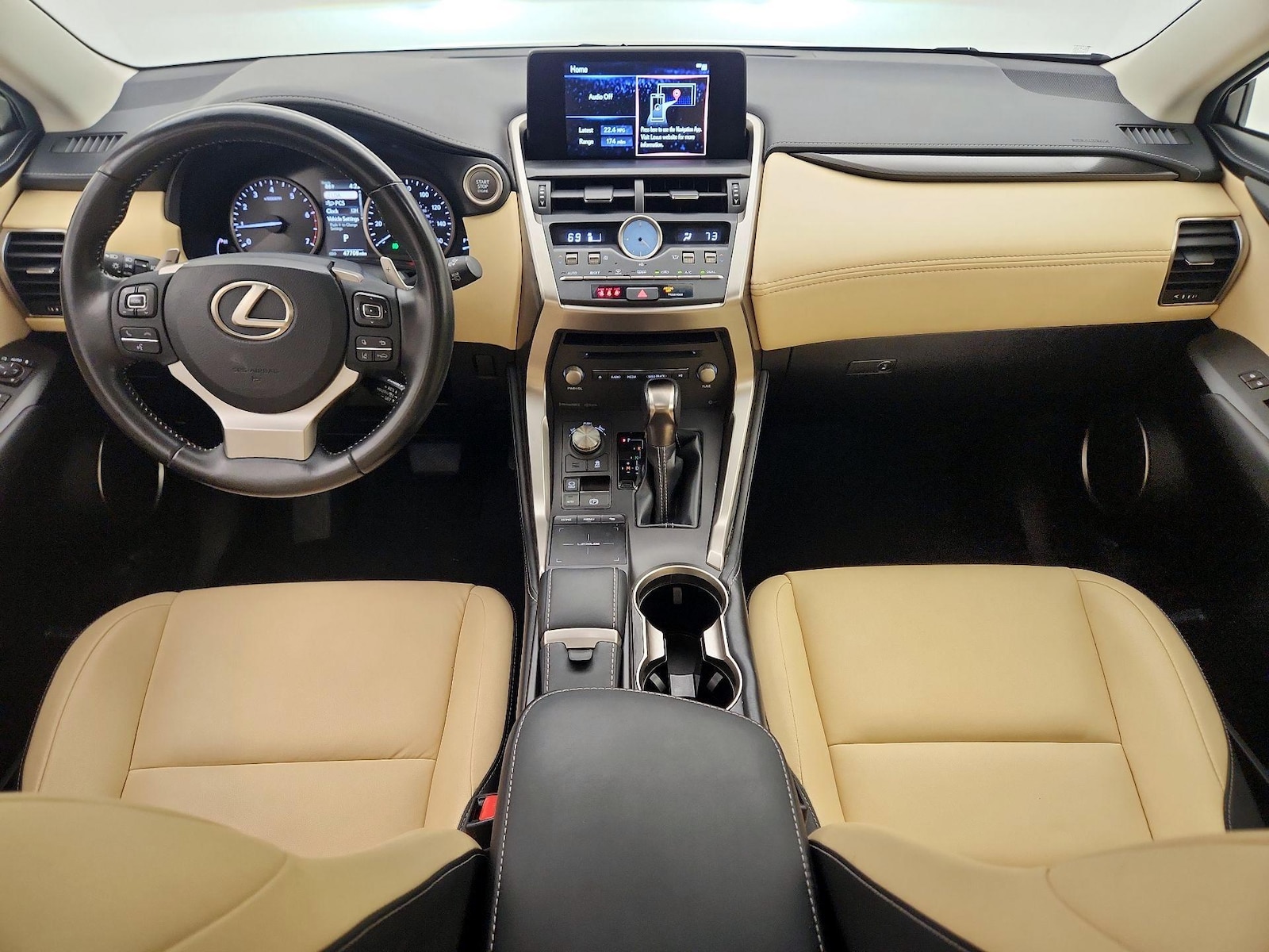 2019 Lexus NX 300 - Photo 10