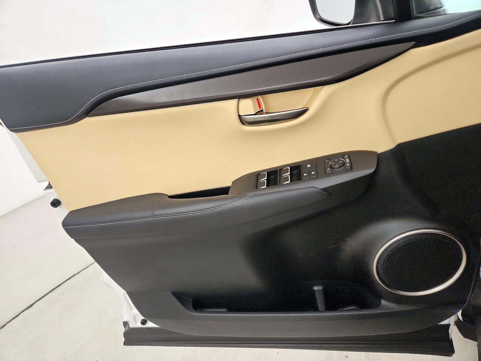 2019 Lexus NX 300 - Photo 13