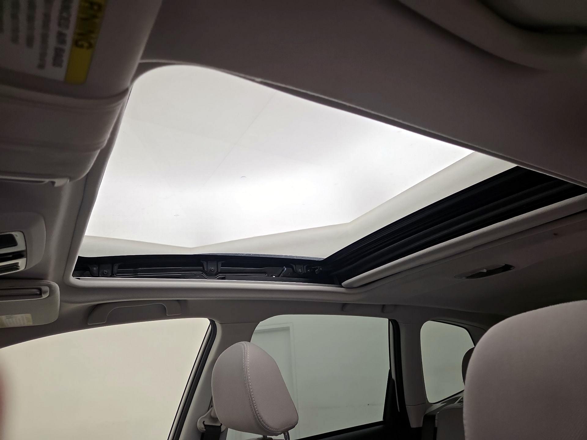 Thumbnail: 2018 Subaru Forester - 19