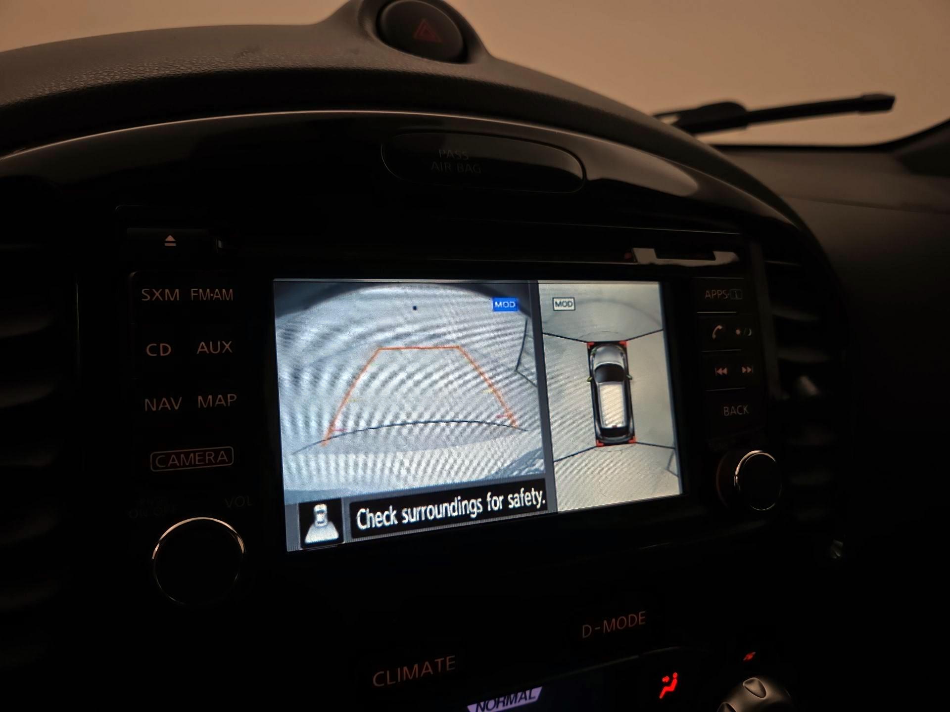 Thumbnail: 2015 Nissan Juke - 15