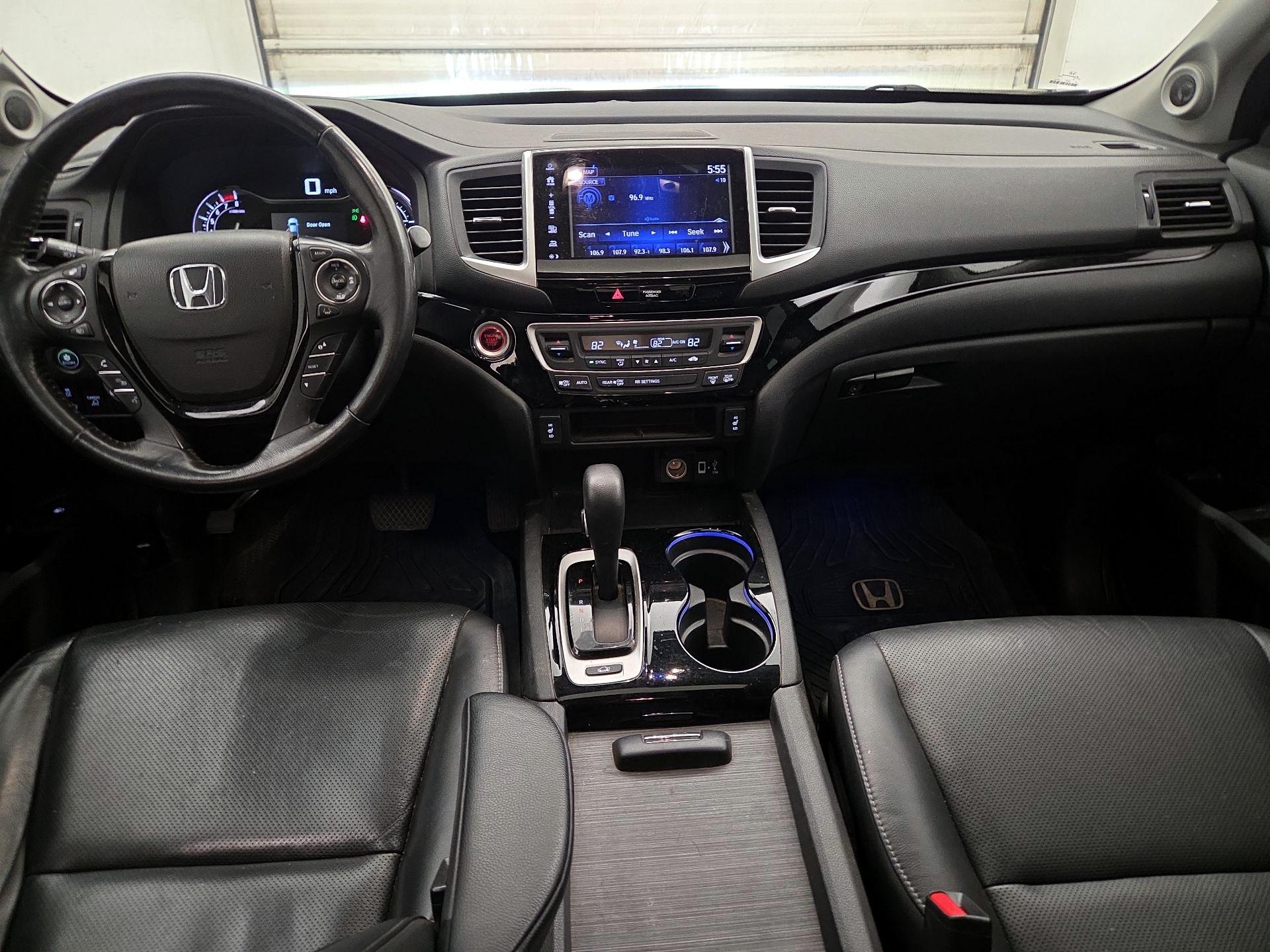 Thumbnail: 2019 Honda Ridgeline - 9