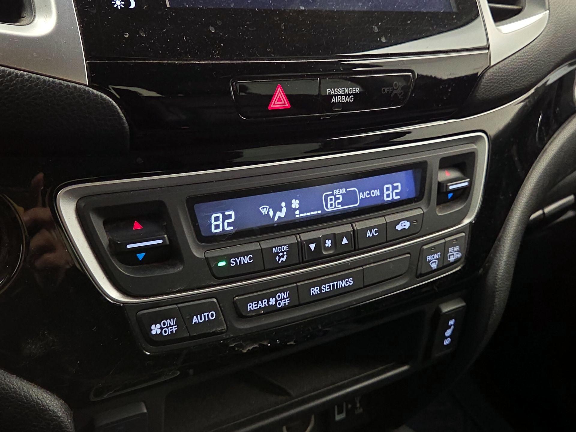 Thumbnail: 2019 Honda Ridgeline - 16