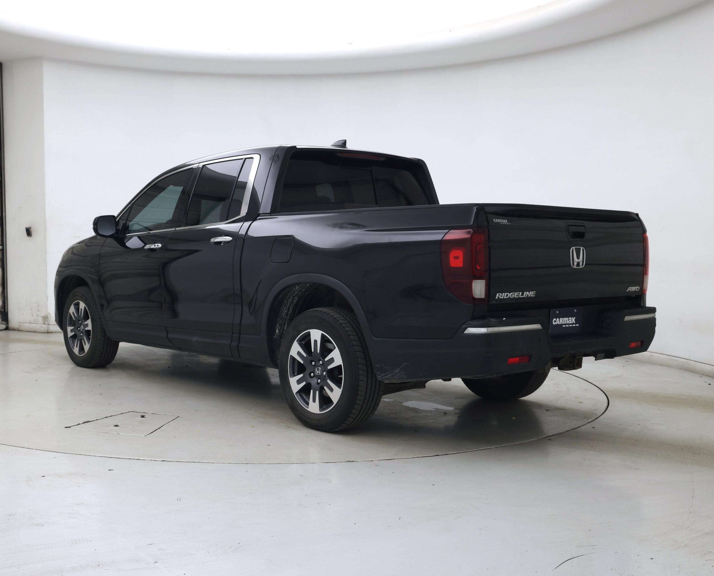 Thumbnail: 2019 Honda Ridgeline - 2