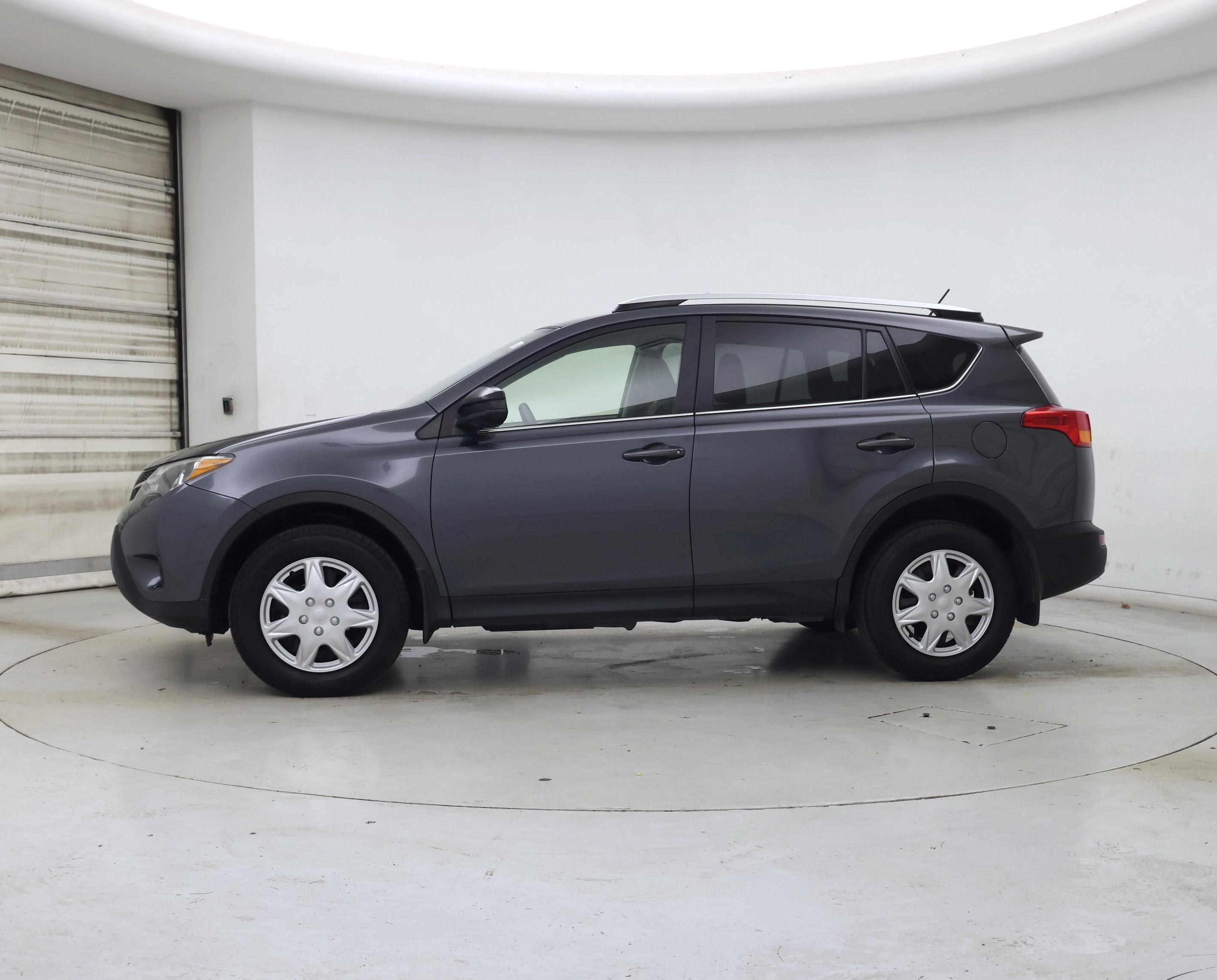 Thumbnail: 2015 Toyota RAV4 - 3