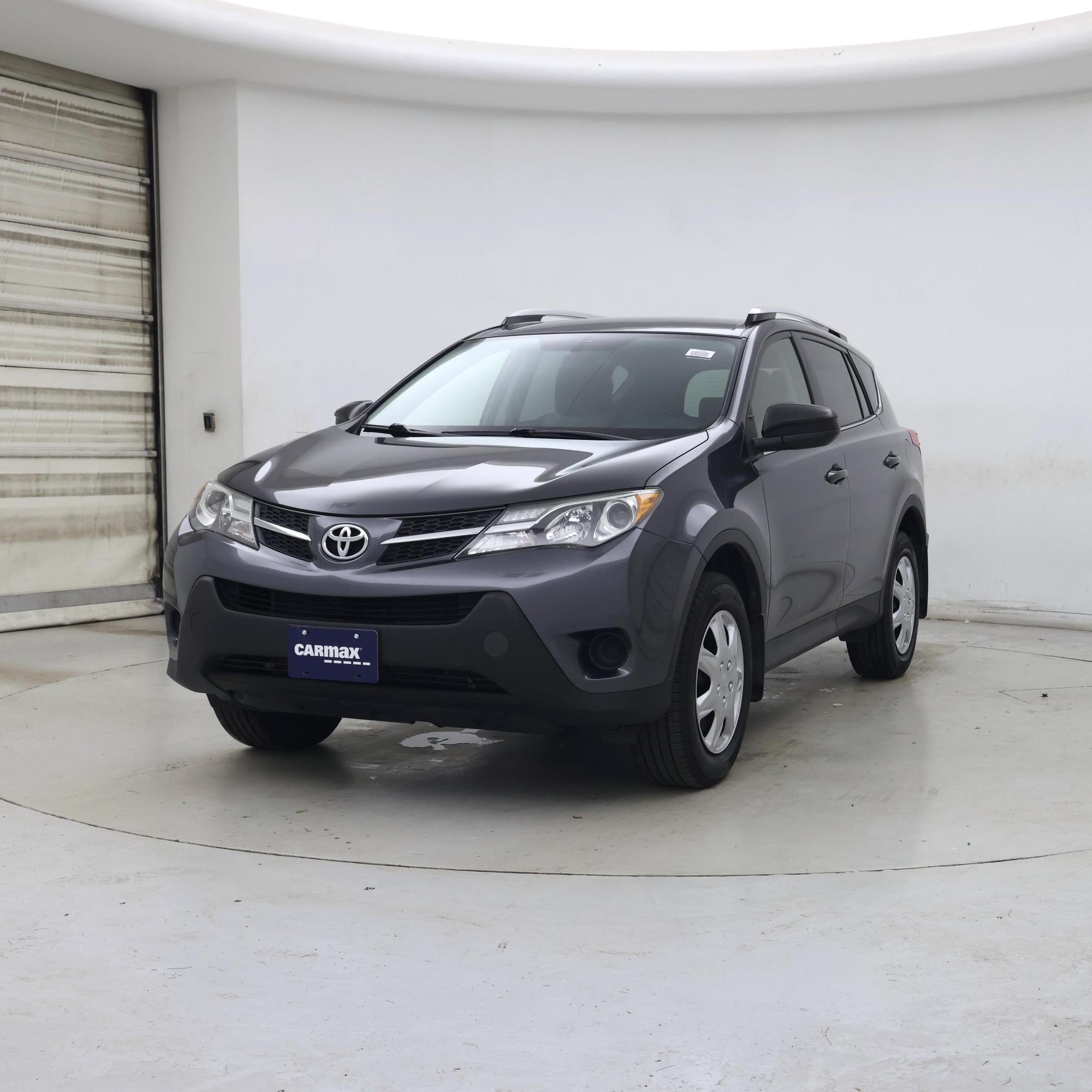 Thumbnail: 2015 Toyota RAV4 - 4