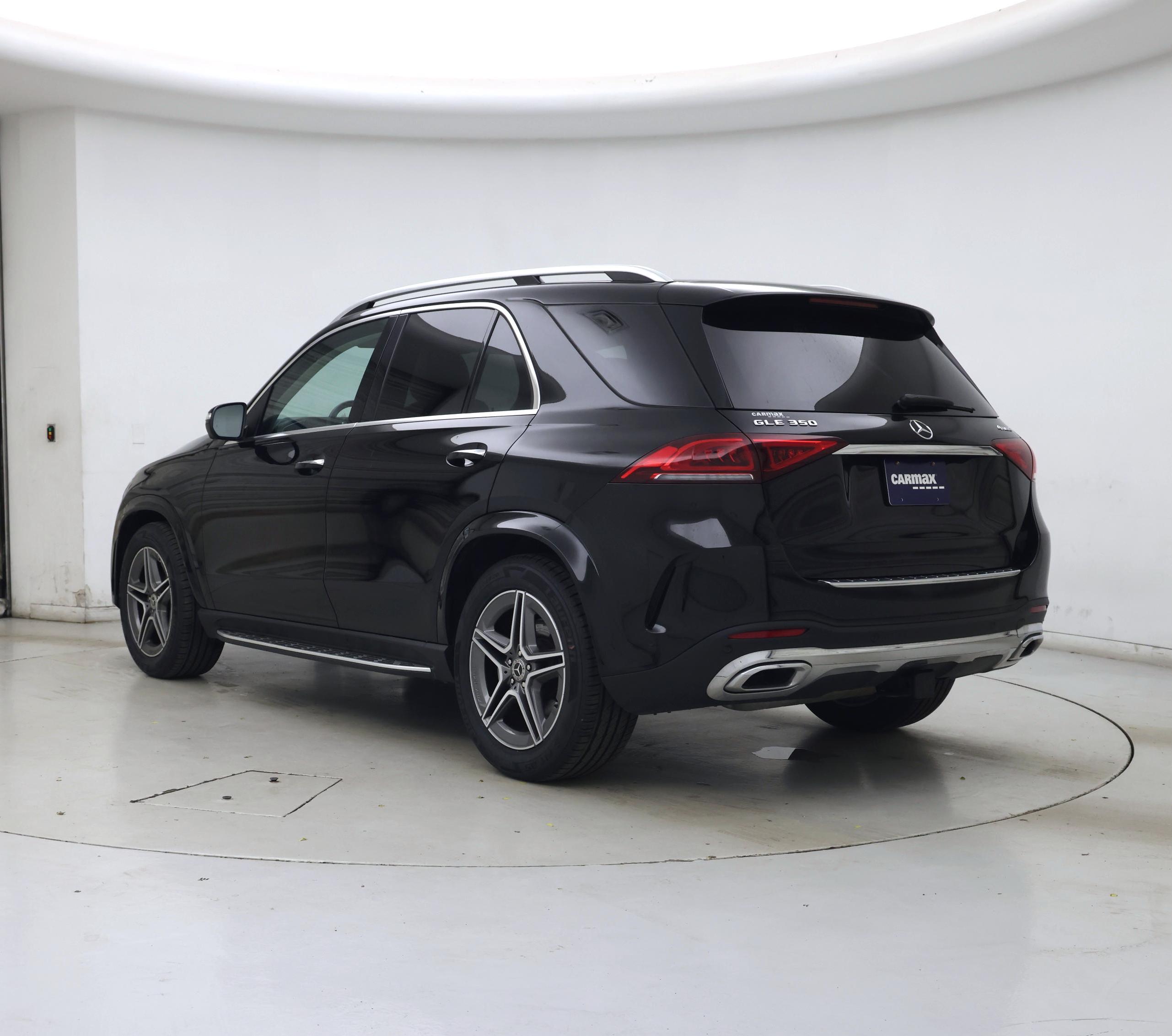 Thumbnail: 2022 Mercedes-Benz GLE - 2