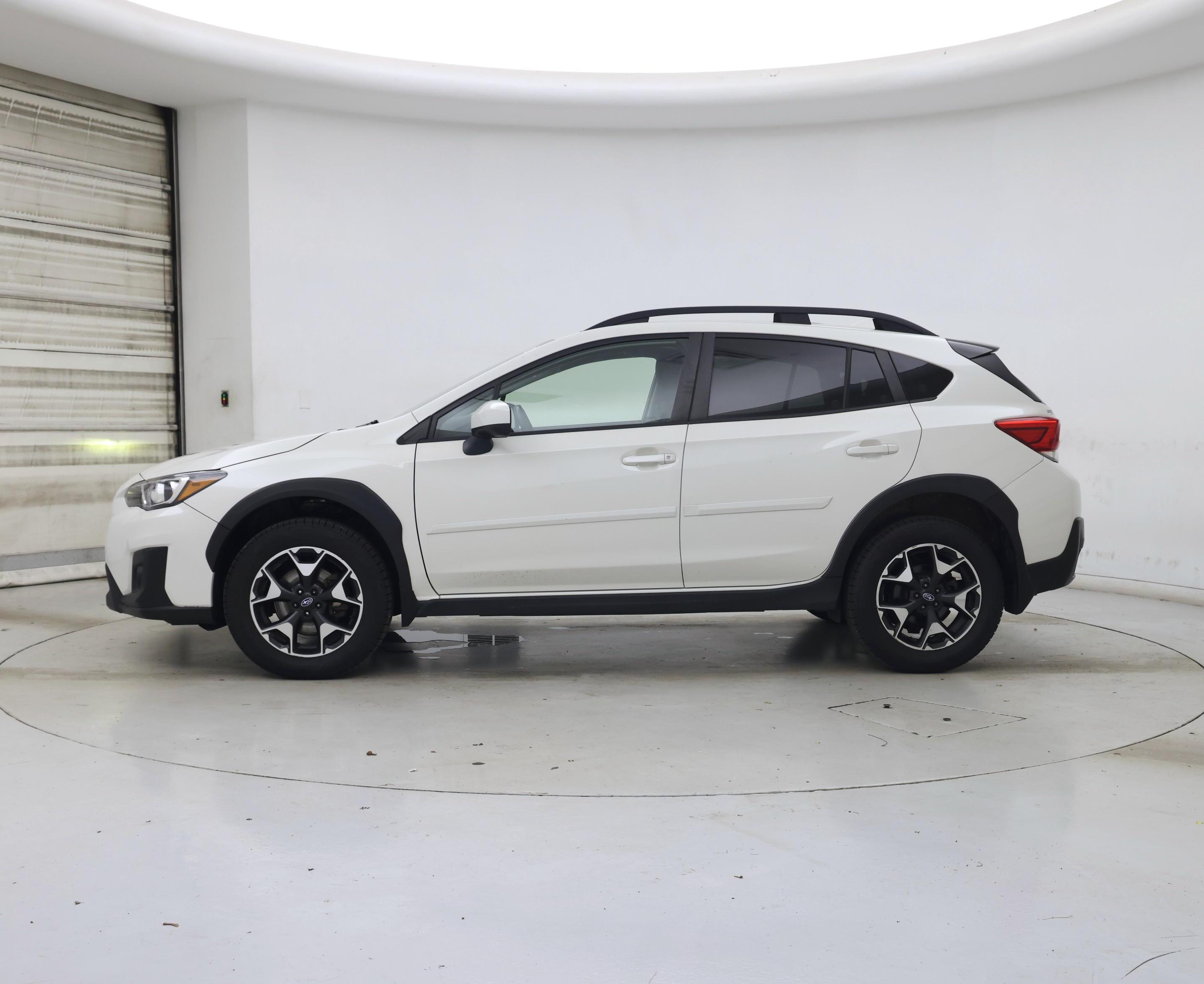 Thumbnail: 2020 Subaru Crosstrek - 3