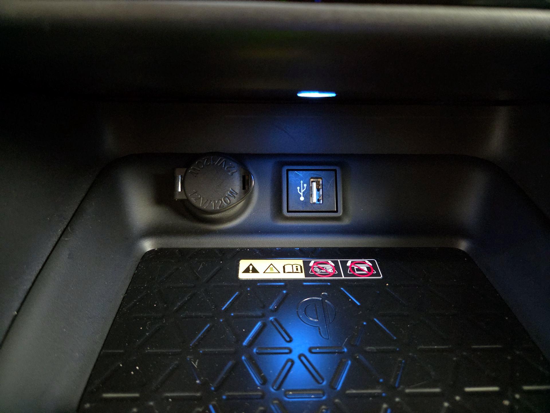 Thumbnail: 2024 Toyota RAV4 - 18