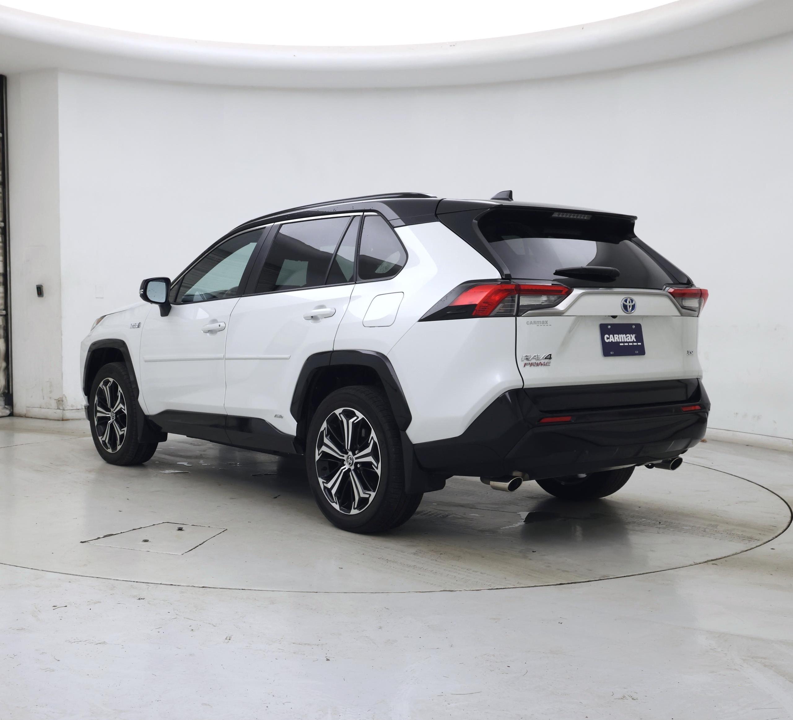 Thumbnail: 2024 Toyota RAV4 - 2